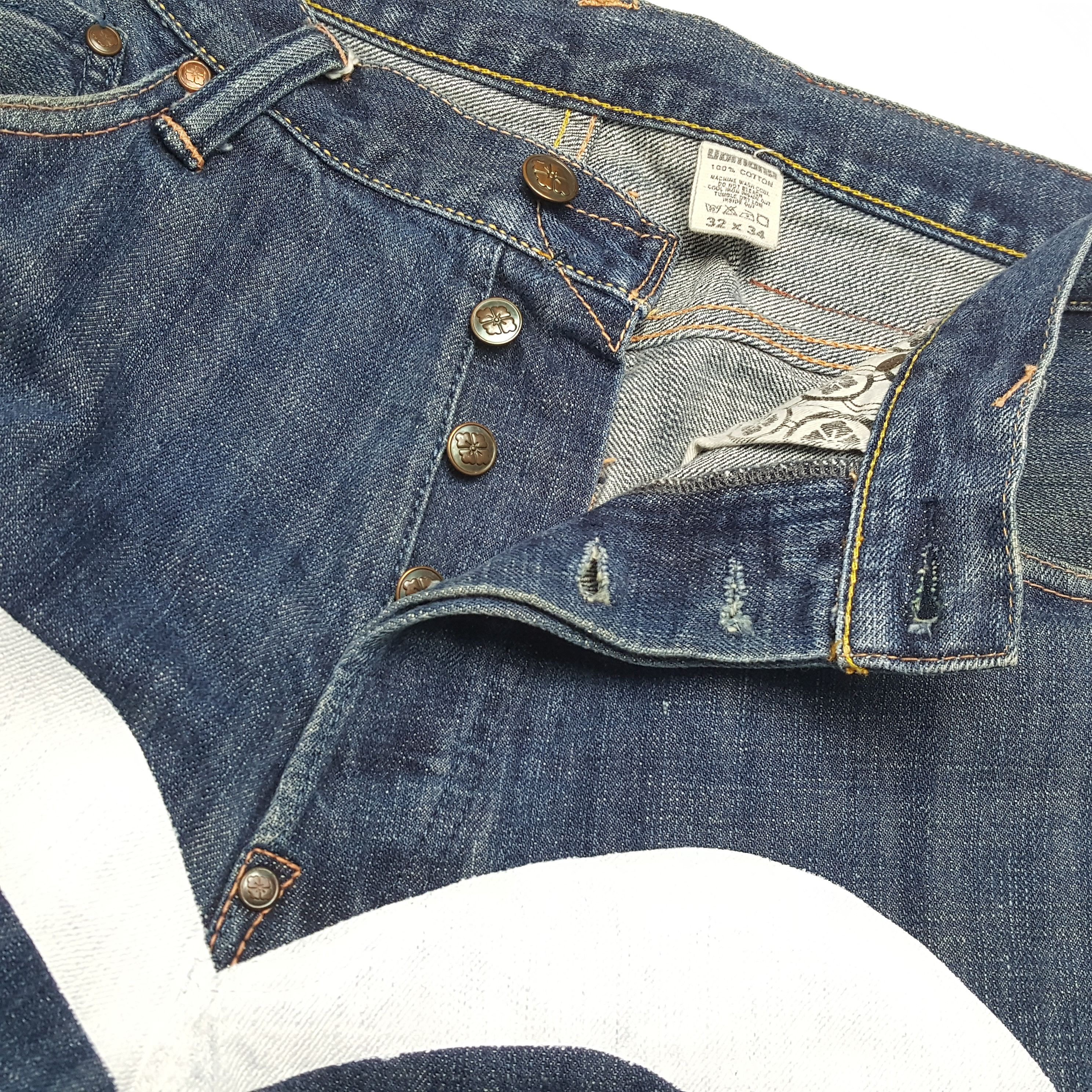 Evisu × Japanese Brand × Vintage EVISU Japanese Brand Streetwear Custom Daicock Jeans Size US 31 - 13 Thumbnail