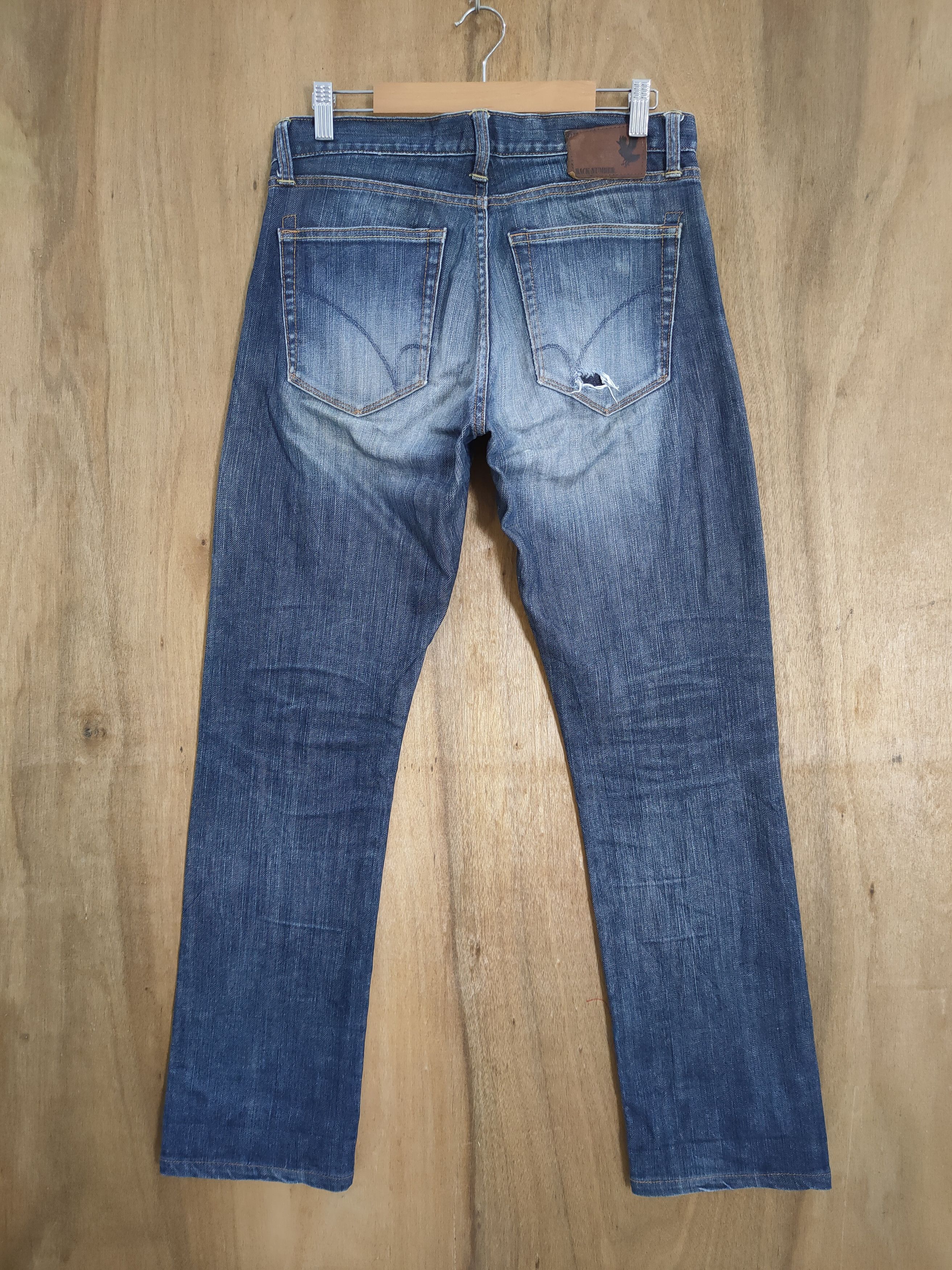 Jean × Numbers VINTAGE BACK NUMBER FADED DISTRESSED DENIM JEANS PANTS Size US 30 / EU 46 - 2 Thumbnail