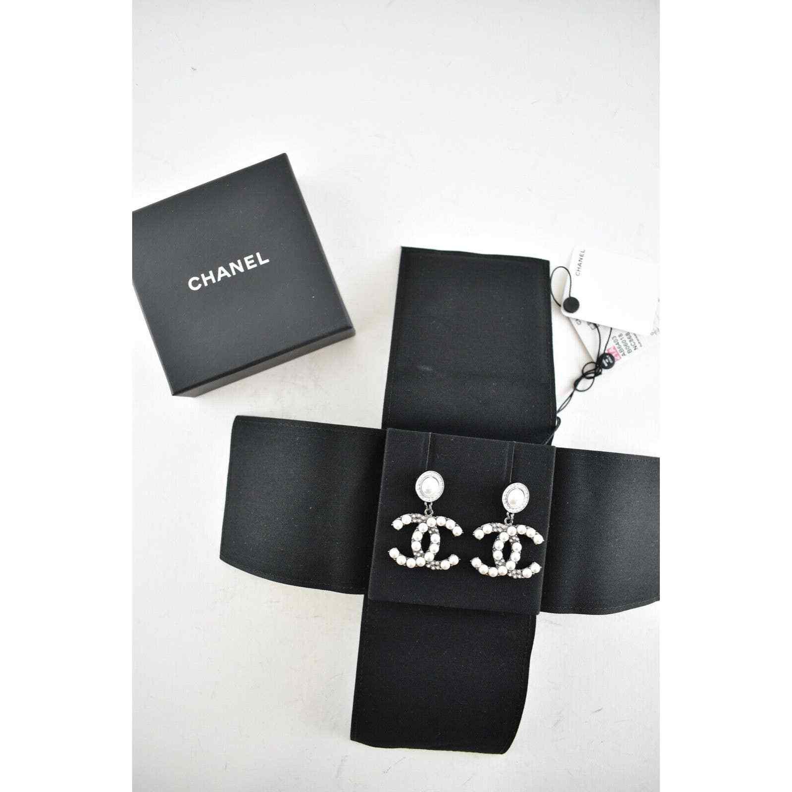 Chanel Chanel Ruthenium Pearl Large Dangle Drop Statement Earrings Size ONE SIZE - 2 Thumbnail