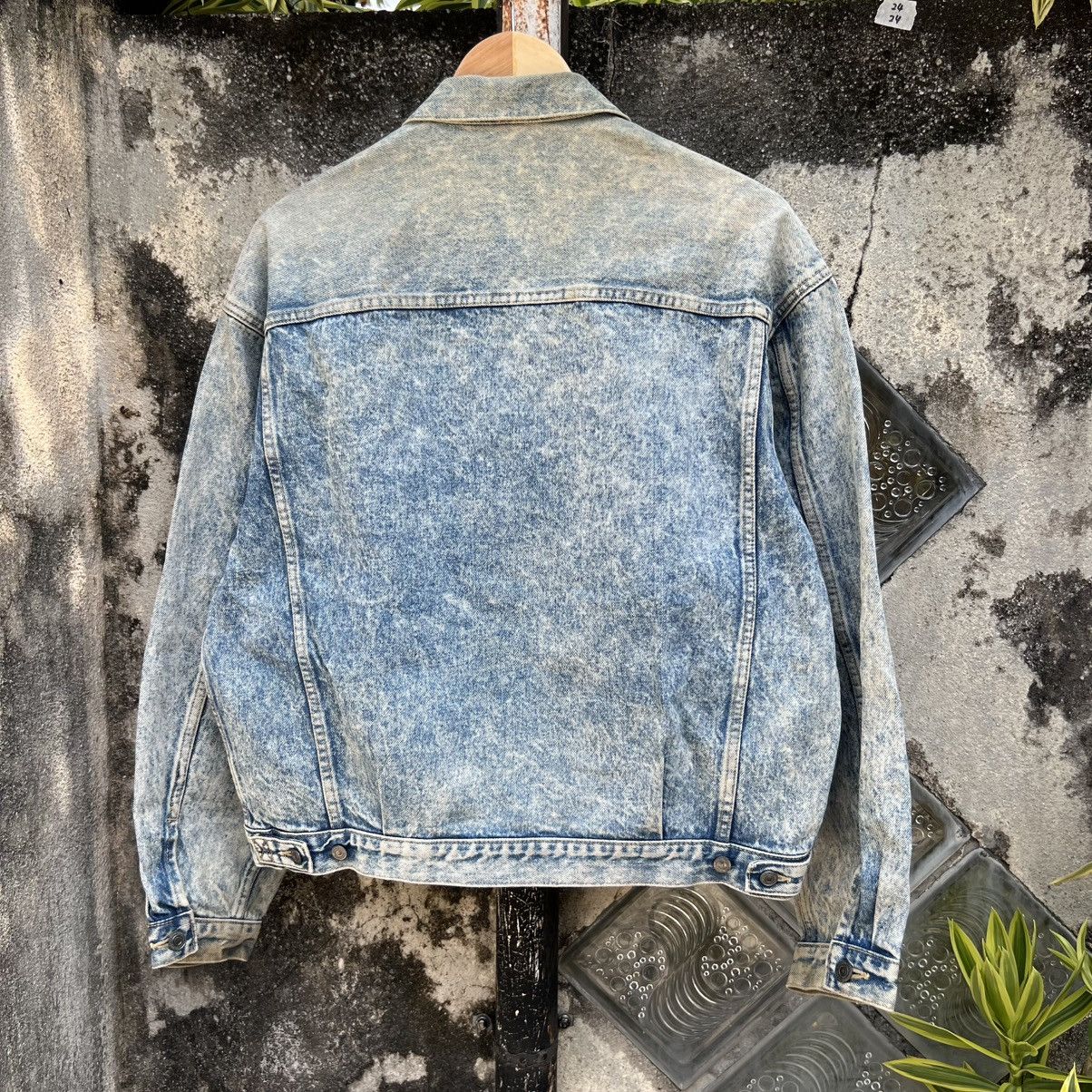 Japanese Brand “RARE” ACID WASH TYPE-3 DENIM JACKET Size US L / EU 52-54 / 3 - 16 Thumbnail