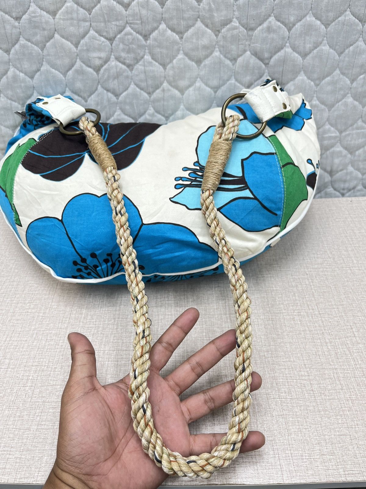 Ocean Pacific 🔥🔥🔥STEALS OCEAN PACIFIC FLORAL SLING BAG Size ONE SIZE - 15 Thumbnail