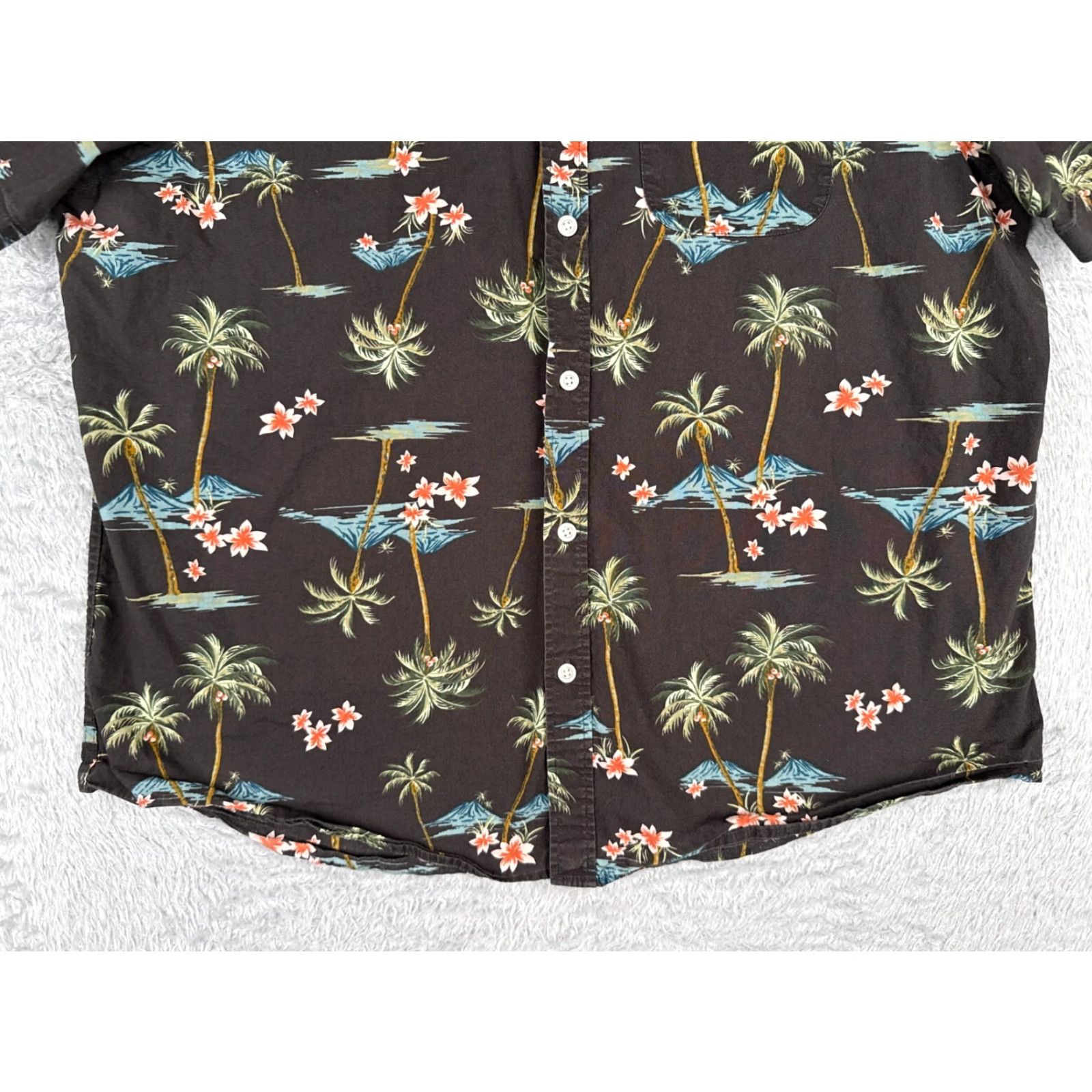 Old Navy VINTAGE Old Navy Shirt Men XL Black Floral Button-Up Cotton Blend Hawaiian Size US XL / EU 56 / 4 - 5 Thumbnail