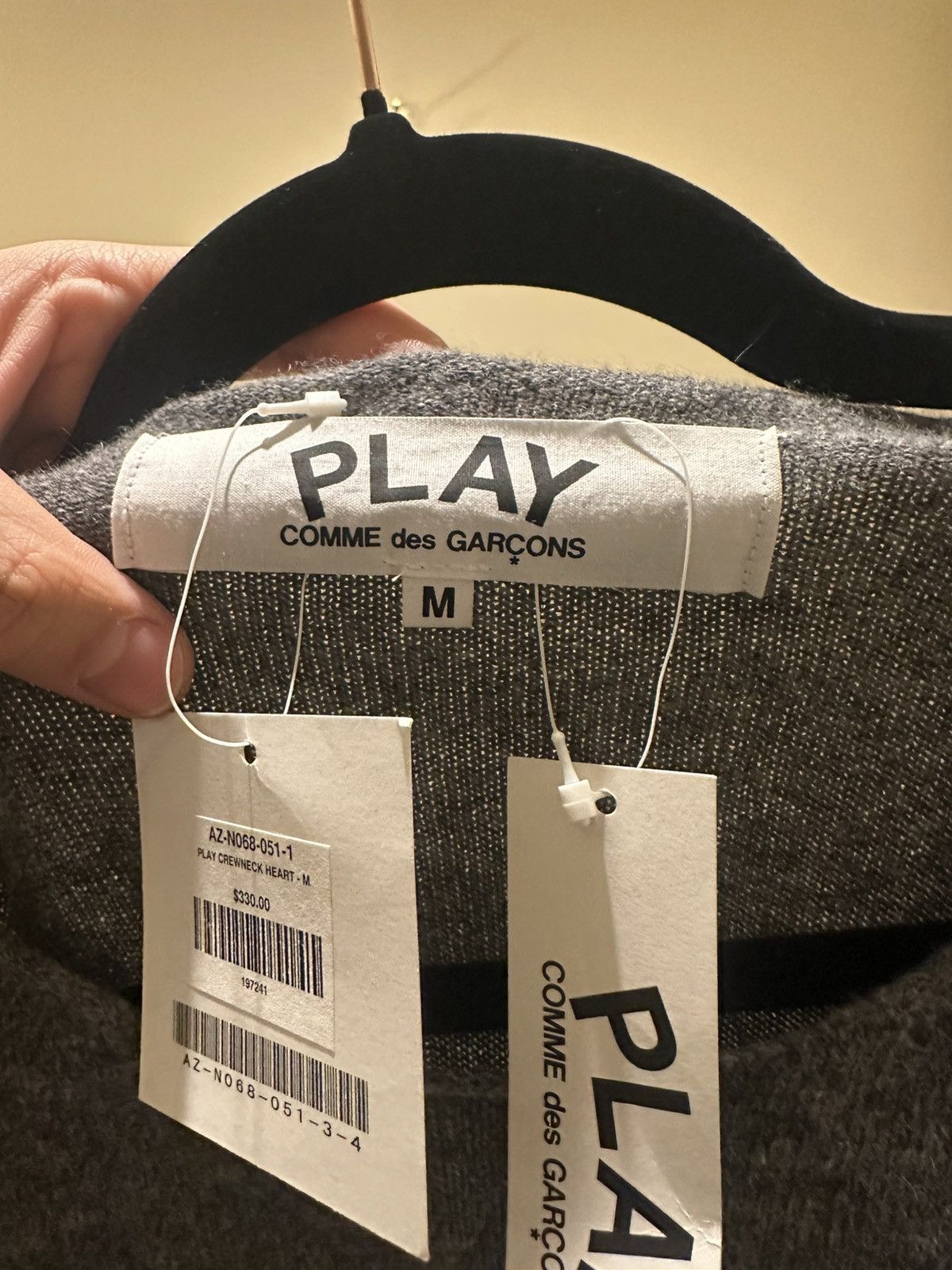 Comme des Garcons PLAY CDG PLAY Play Red Heart Crewneck Sweater Size US M / EU 48-50 / 2 - 5 Thumbnail