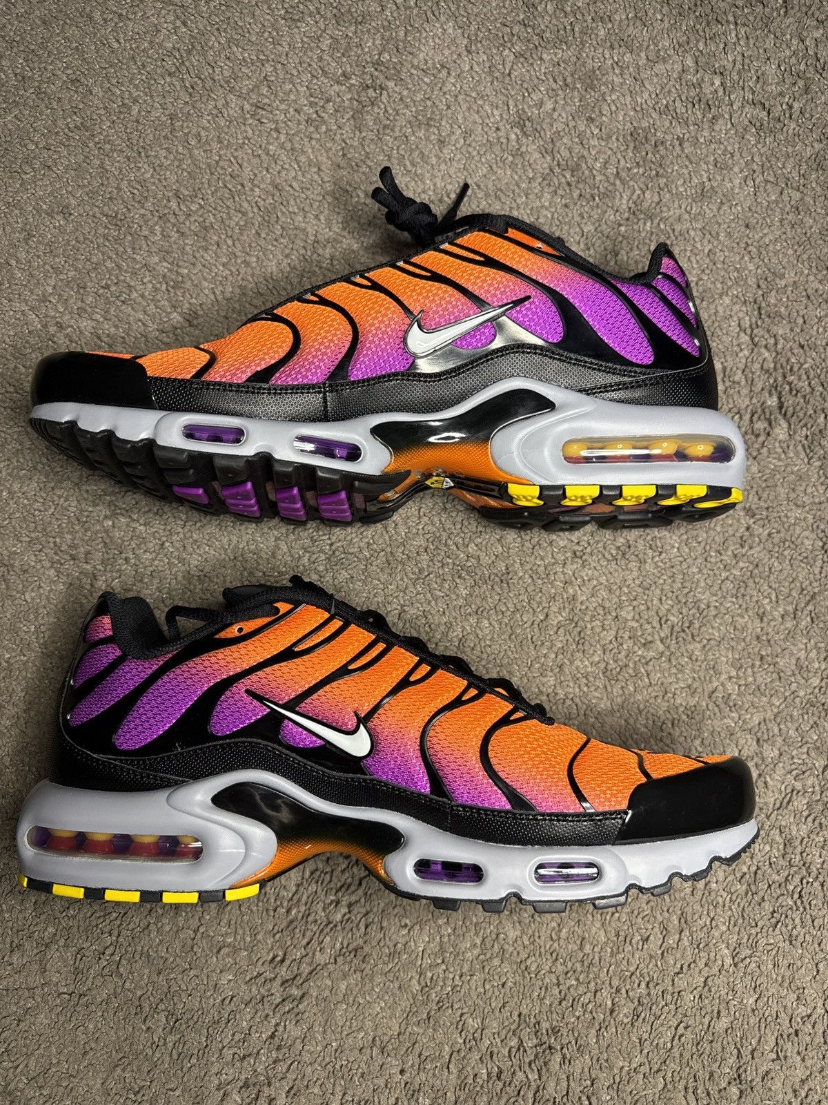 Nike Nike air max plus PROMO SAMPLE Size US 12 / EU 45 - 2 Thumbnail