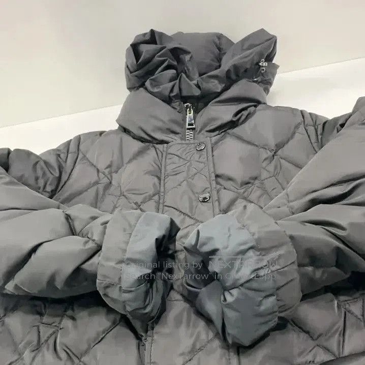 Moncler Moncler Ruffled Sleeve Down Jacket. Size US S / EU 44-46 / 1 - 9 Thumbnail