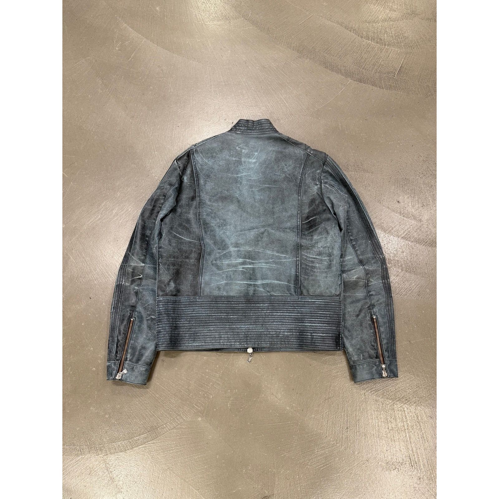 Versace 2000s Versace distressed leather jacket Size US M / EU 48-50 / 2 - 2 Thumbnail