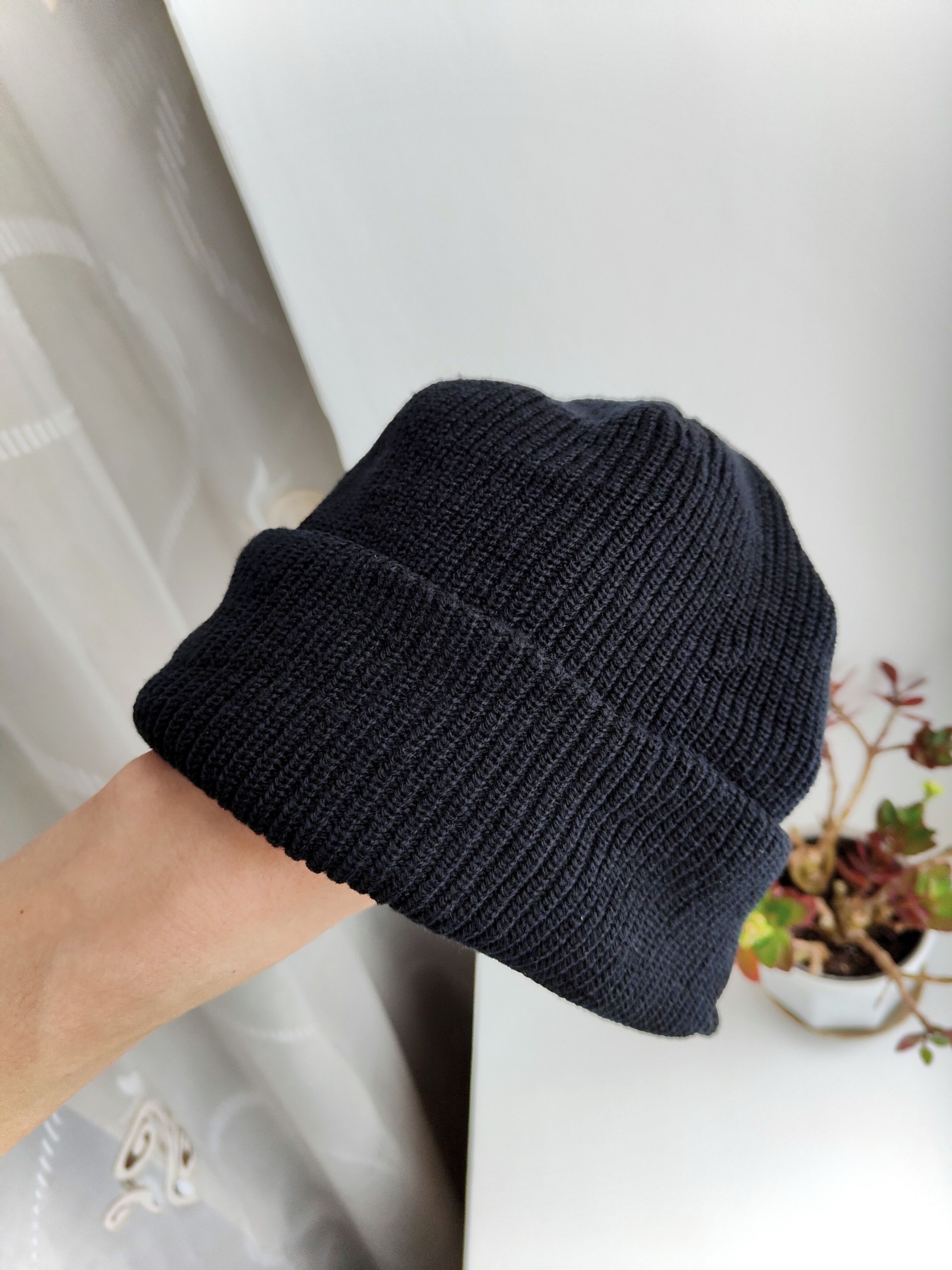 Nike Vintage Nike Air Visor Beanie Hat Jeep Cap Cuffed Peaked Hat Size ONE SIZE - 8 Thumbnail