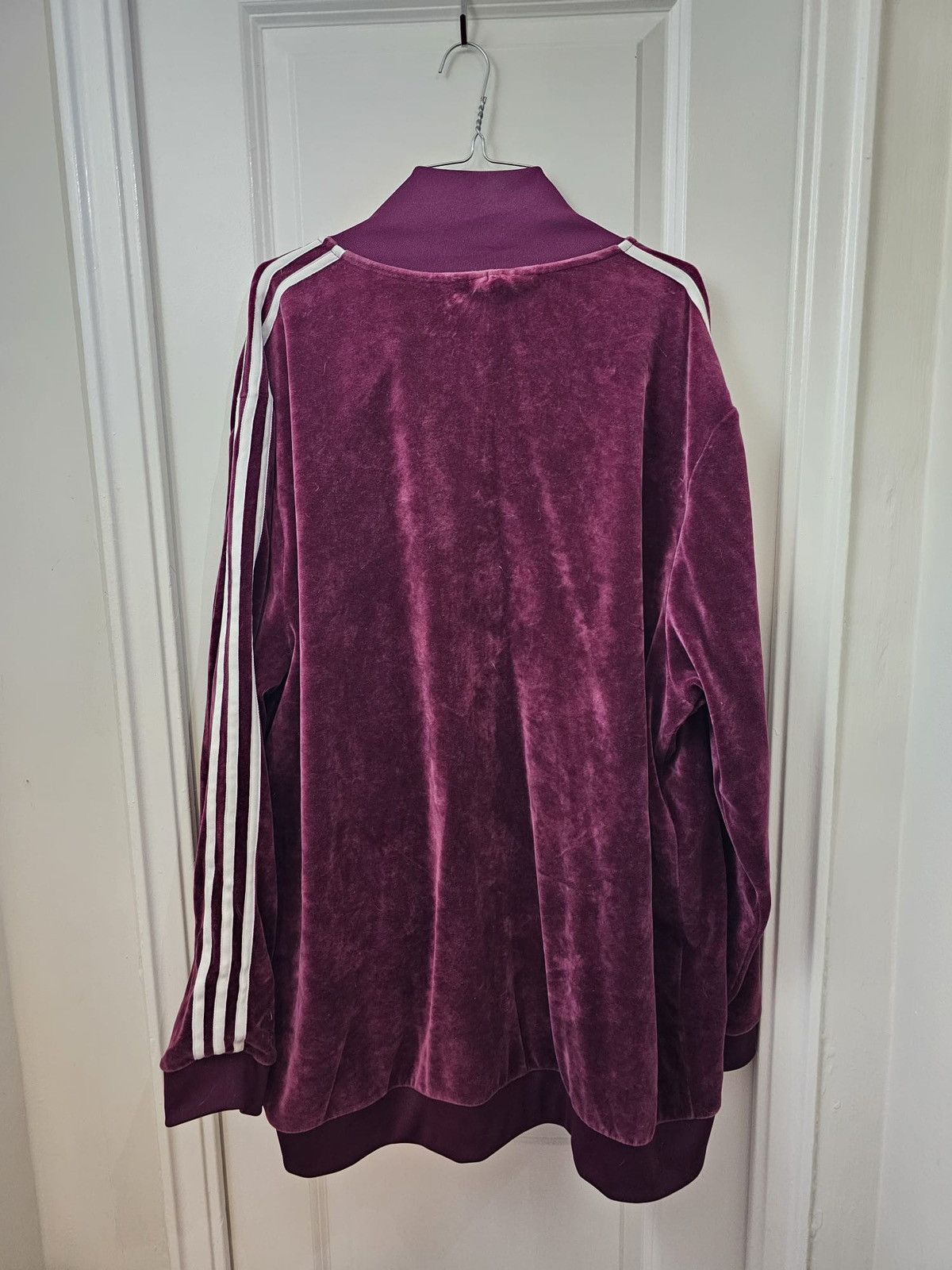 Adidas Adidas Velvet Track top Size US XXL / EU 58 / 5 - 2 Thumbnail