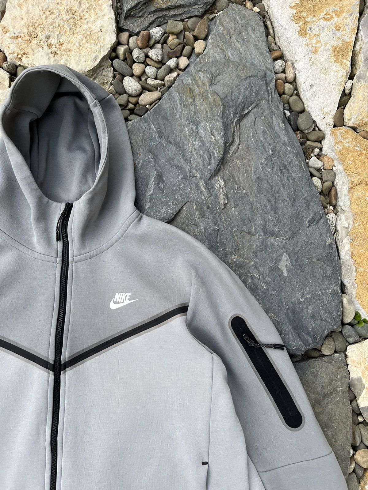 Nike rare Nike tech fleece light grey hype zip hoodie sweatshirt Size US M / EU 48-50 / 2 - 3 Thumbnail