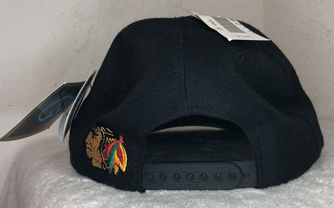 NHL NWT Vintage Chicago Blackhawks Snapback The G-Cap NHL Size ONE SIZE - 5 Thumbnail
