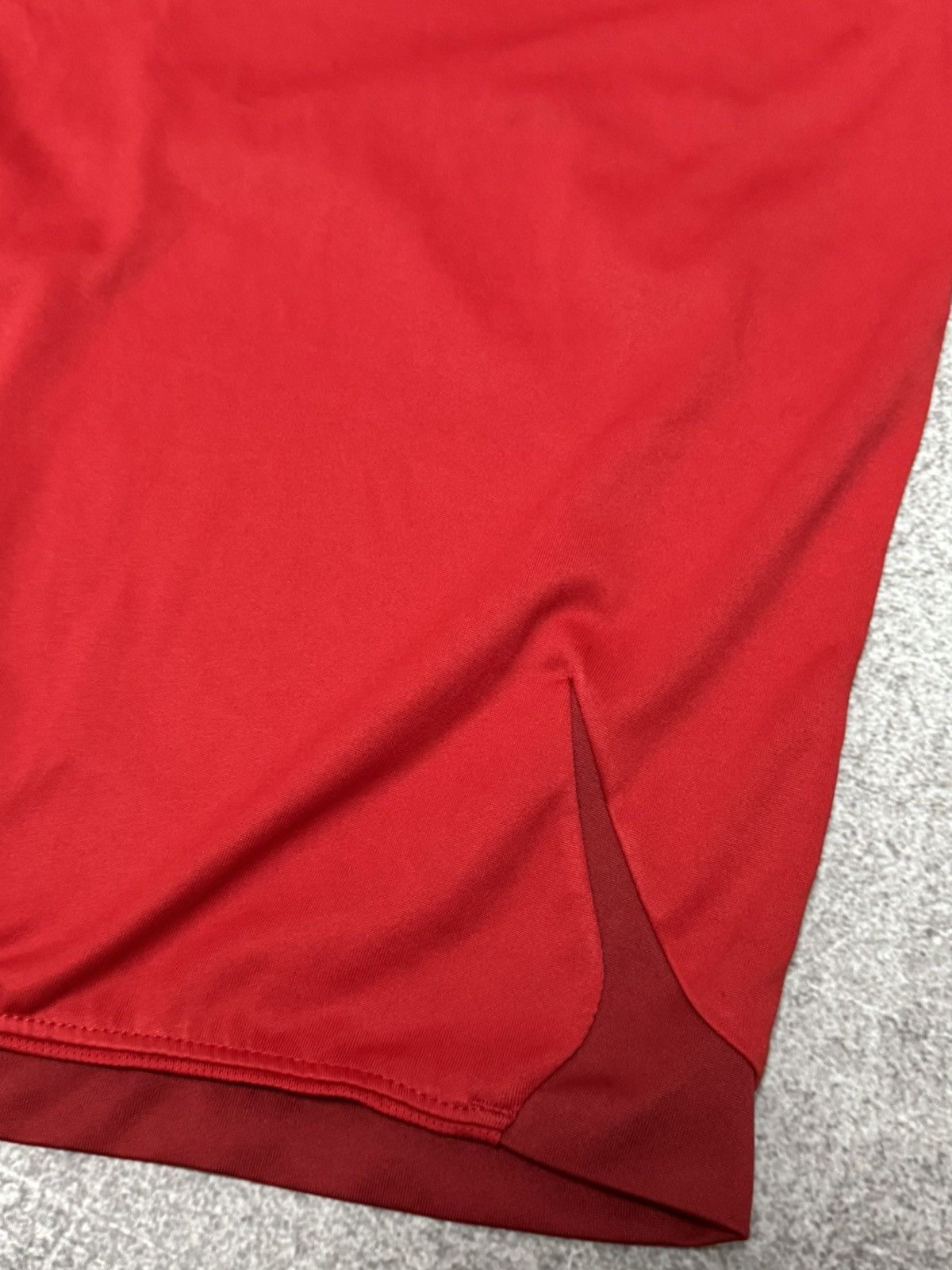 Umbro Steven Gerrard #4 England Soccer 2006 Team Umbro Jersey Size US M / EU 48-50 / 2 - 11 Thumbnail