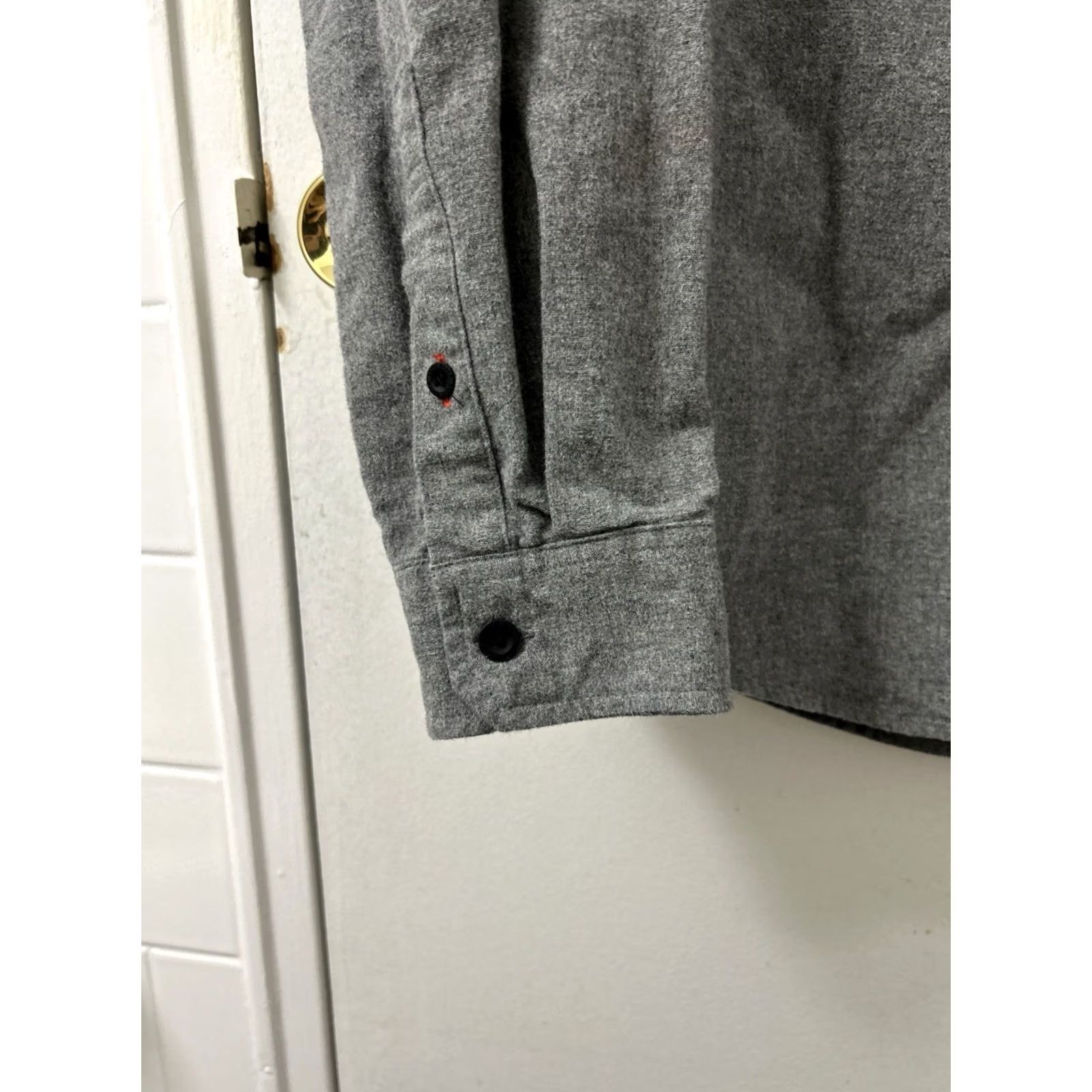 Eddie Bauer Eddie Bauer Mountain Ops Flannel Shirt Mens Medium Gray Classic Fit Button Down Size US M / EU 48-50 / 2 - 7 Thumbnail