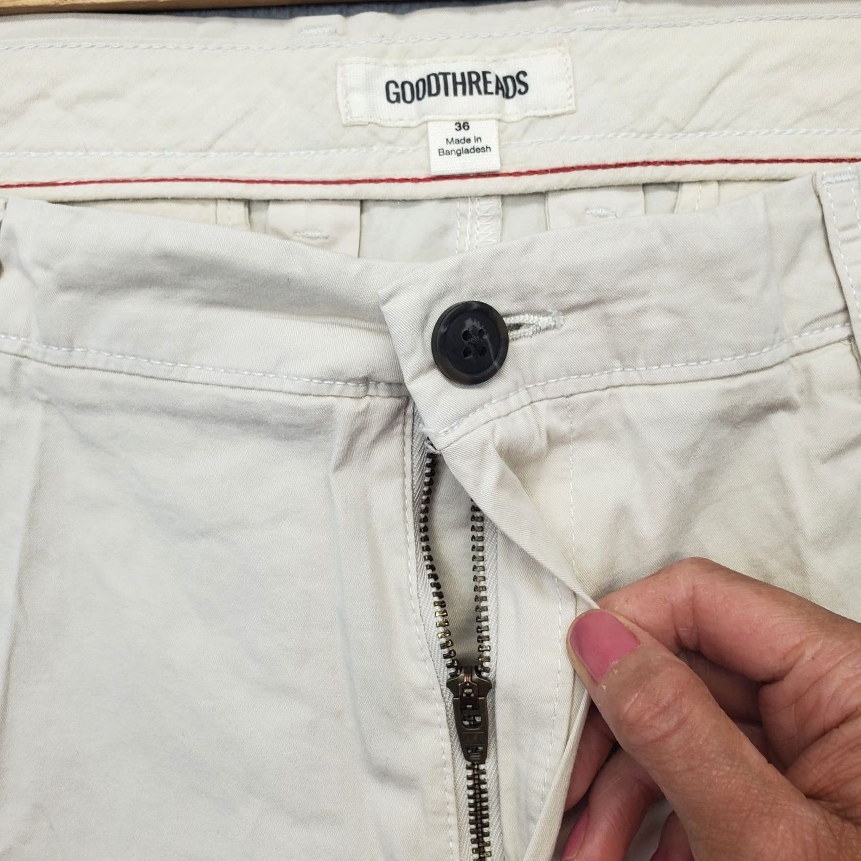 Vintage Goodthreads Mens Chino Shorts 36 Tan Mid-Rise Summer Comfort Slash Pockets Size US 36 / EU 52 - 6 Thumbnail