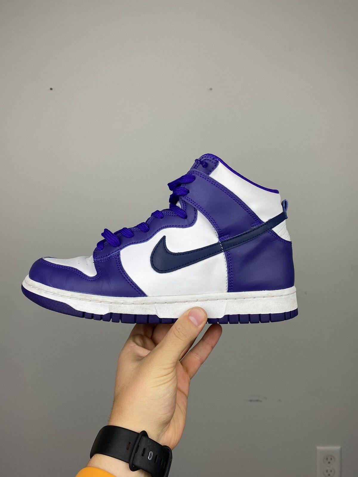 Nike dunk high purple/mid night hotsell navy size 7Y