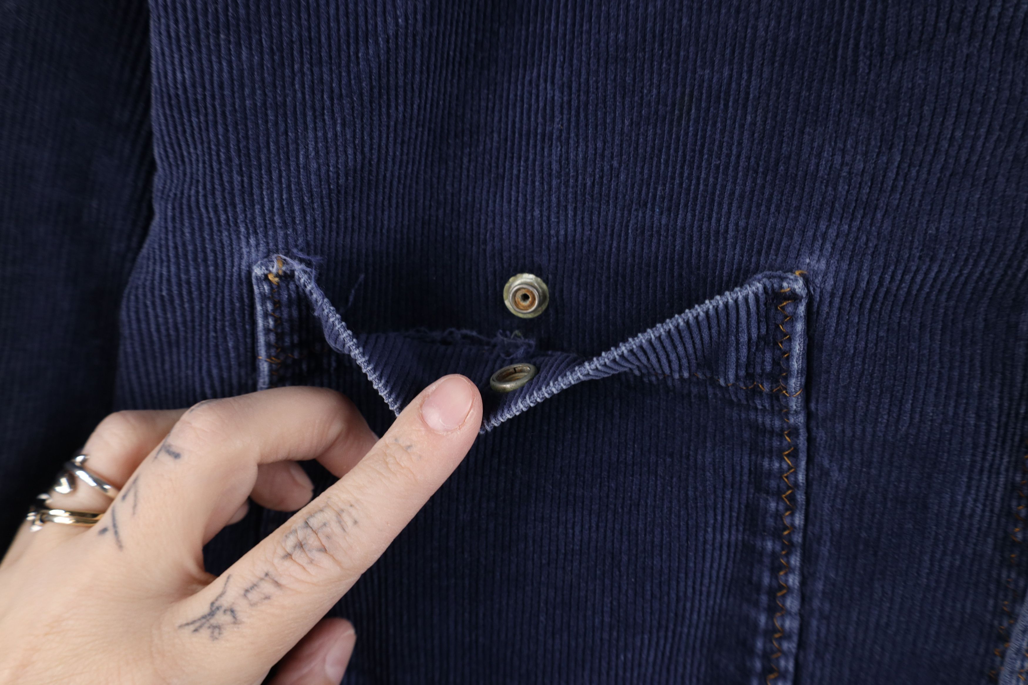 Vintage Vintage 60s 70s Streetwear Corduroy Trucker Jacket Blue USA Size M / US 6-8 / IT 42-44 - 6 Thumbnail