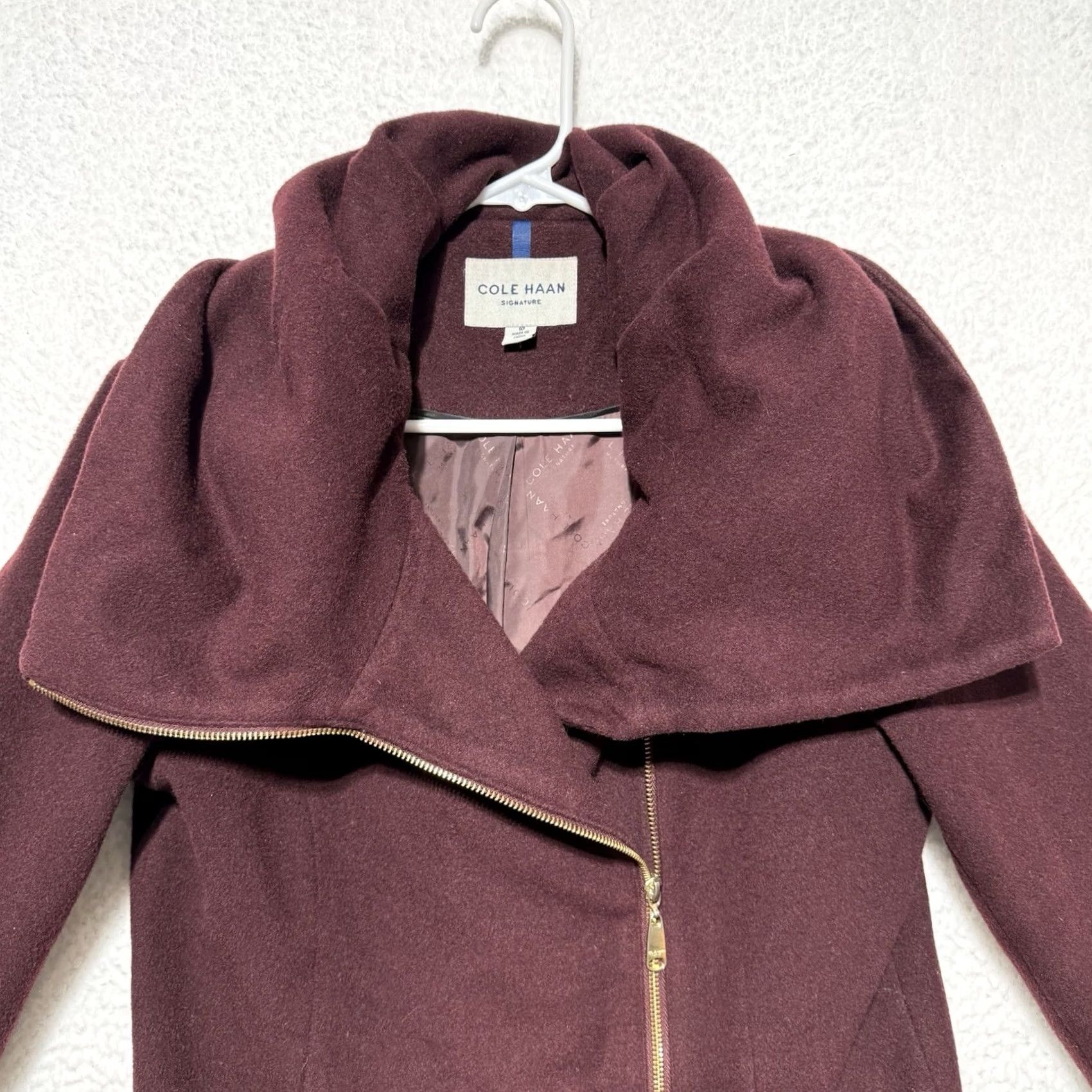 Cole Haan VINTAGE Cole Haan Coat Wool Burgundy Belted Duffle Overcoat Women 10 Wool Blend Signature Old Money Quit Luxury Length 35” P2P 19” Size L / US 10 / IT 46 - 2 Thumbnail