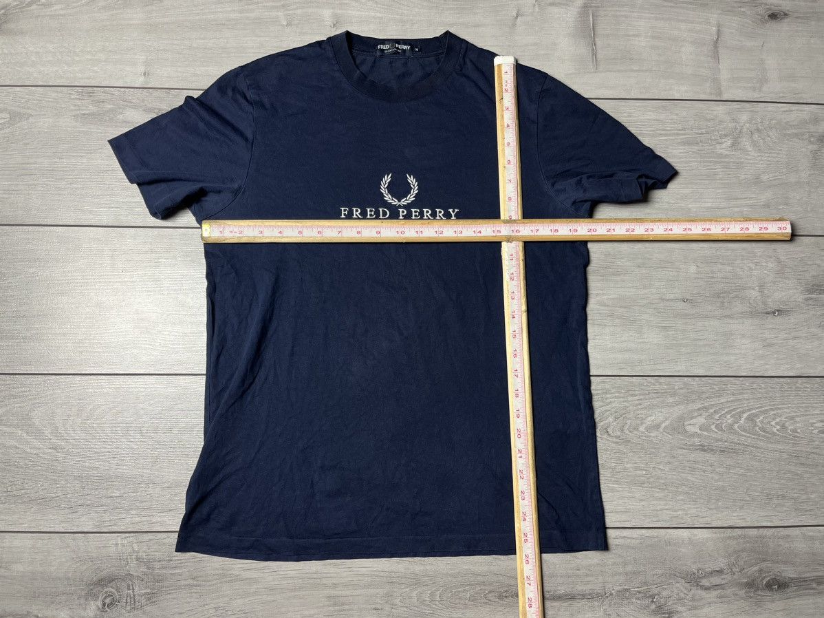 Fred Perry Fred perry Tshirt embroidered logo size medium Size US M / EU 48-50 / 2 - 5 Thumbnail