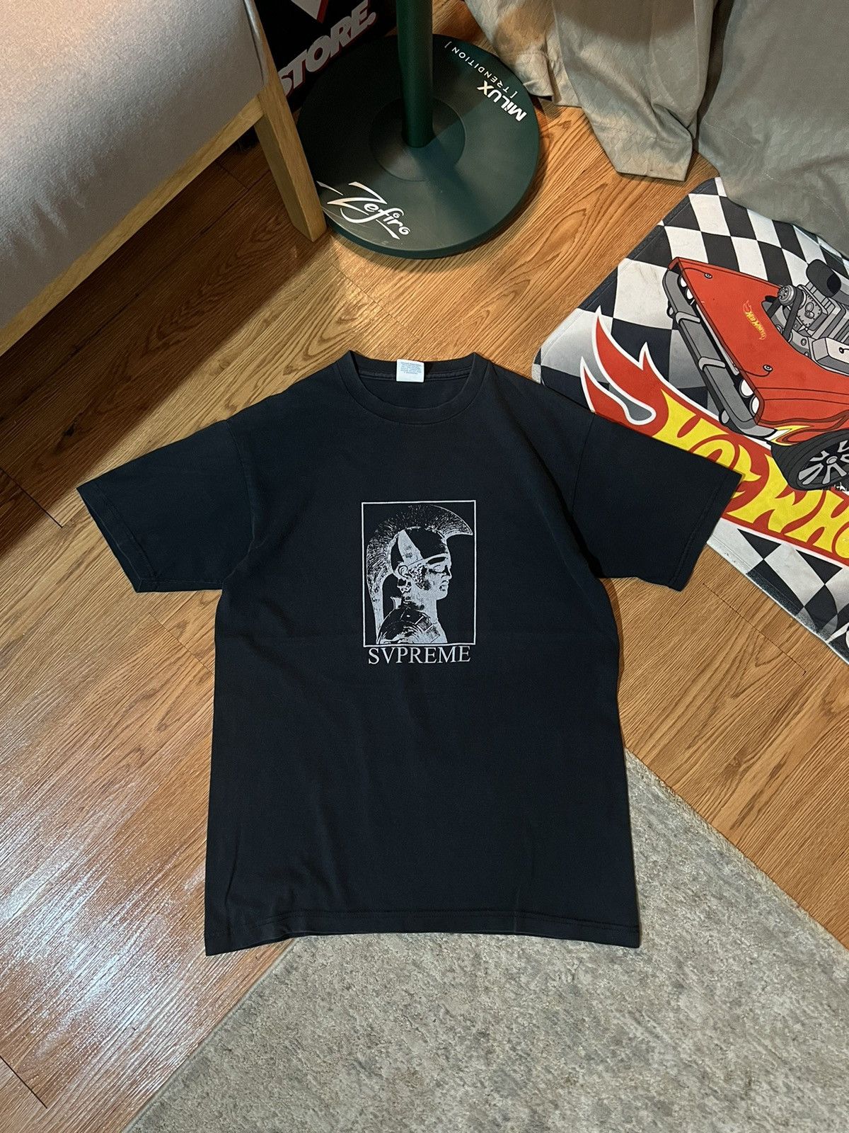 Supreme × Vintage Supreme Ares Tee 2008 Size US M / EU 48-50 / 2 - 1 Thumbnail