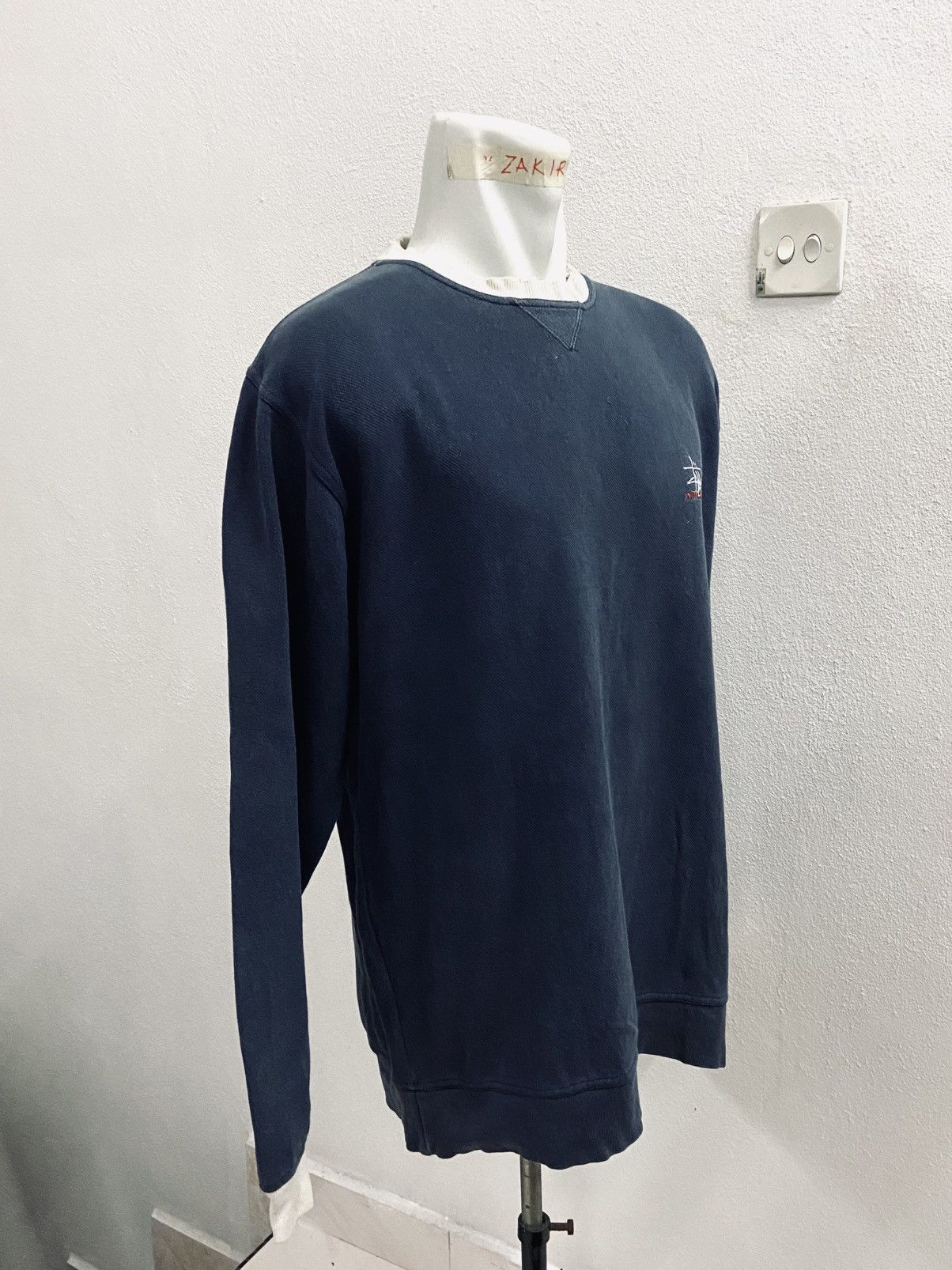 Stussy VINTAGE 90s STUSSY INTERNATIONAL SWEATSHIRT Size US S / EU 44-46 / 1 - 3 Thumbnail