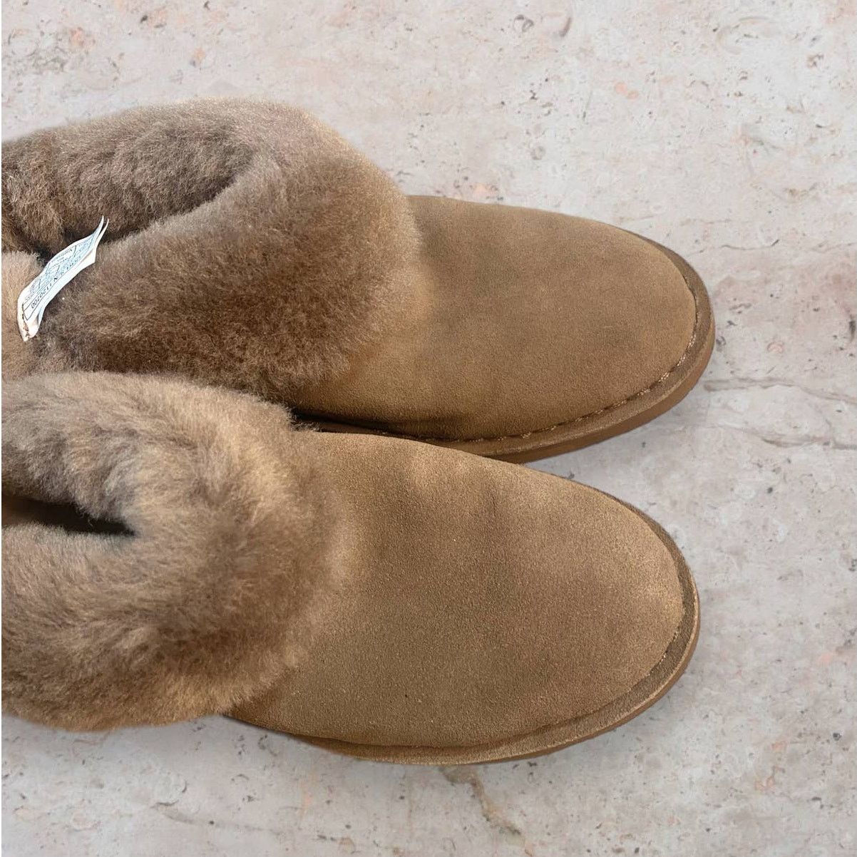Ugg UGG Ankle Booties Wool Beige Buckle Winter Boots Size 7 Size US 7 / IT 37 - 2 Thumbnail