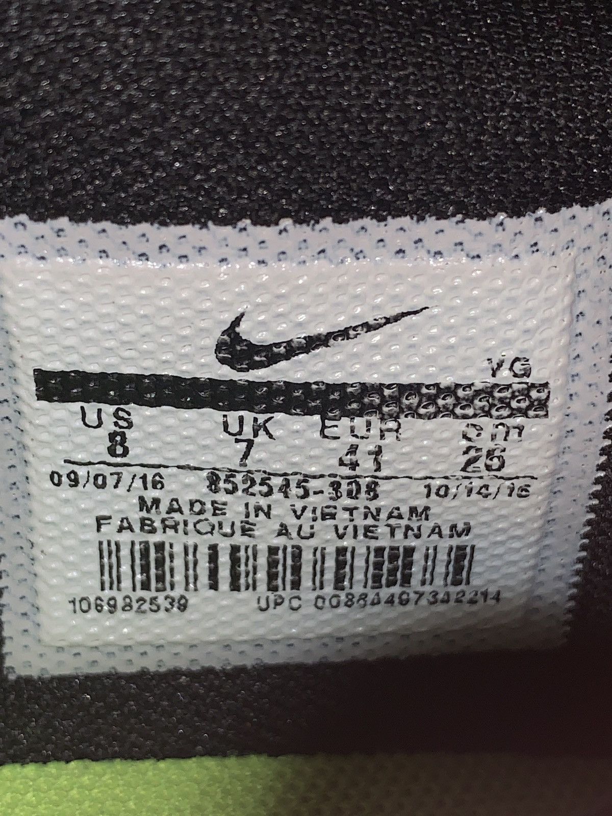Nike Nike Hypervenom Size US 8 / EU 41 - 3 Thumbnail