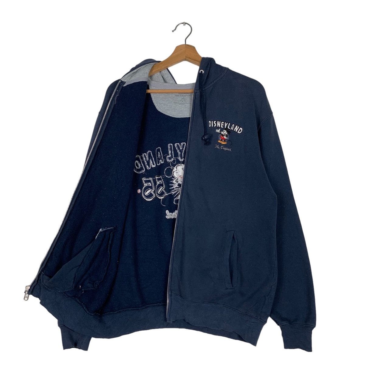 Disney DISNEYLAND Embroidery Big Logo Zipper Hoodies #0709-C32 Size US S / EU 44-46 / 1 - 11 Thumbnail