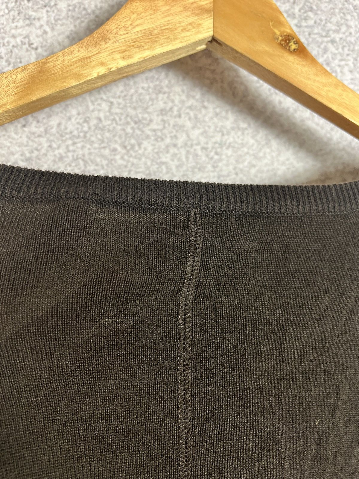 Acne Studios Acne Jeans Studios V-Neck Jumper Sweater Size US L / EU 52-54 / 3 - 14 Thumbnail