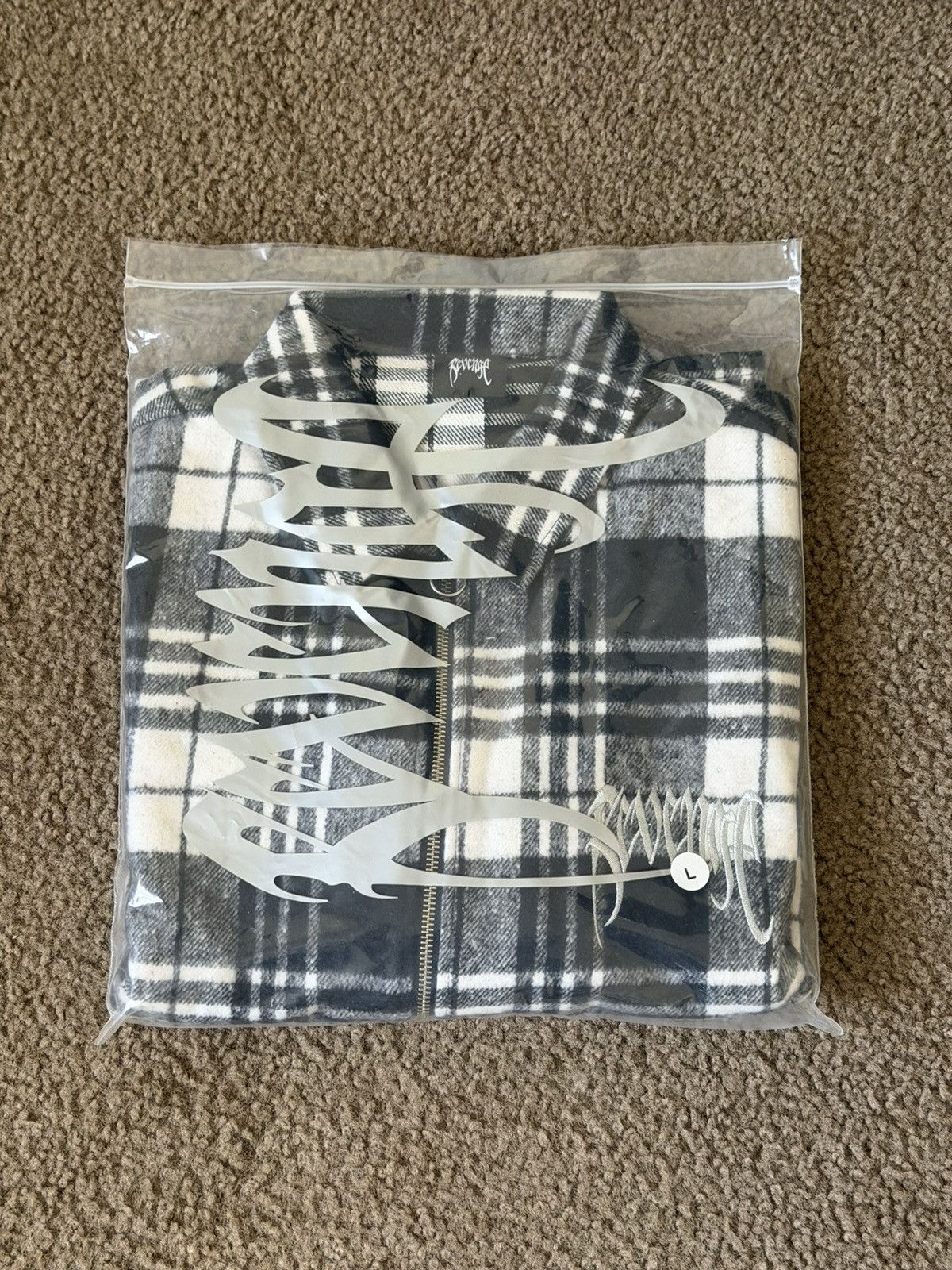 Revenge Revenge Black Embroidered Flannel Size US L / EU 52-54 / 3 - 1 Thumbnail