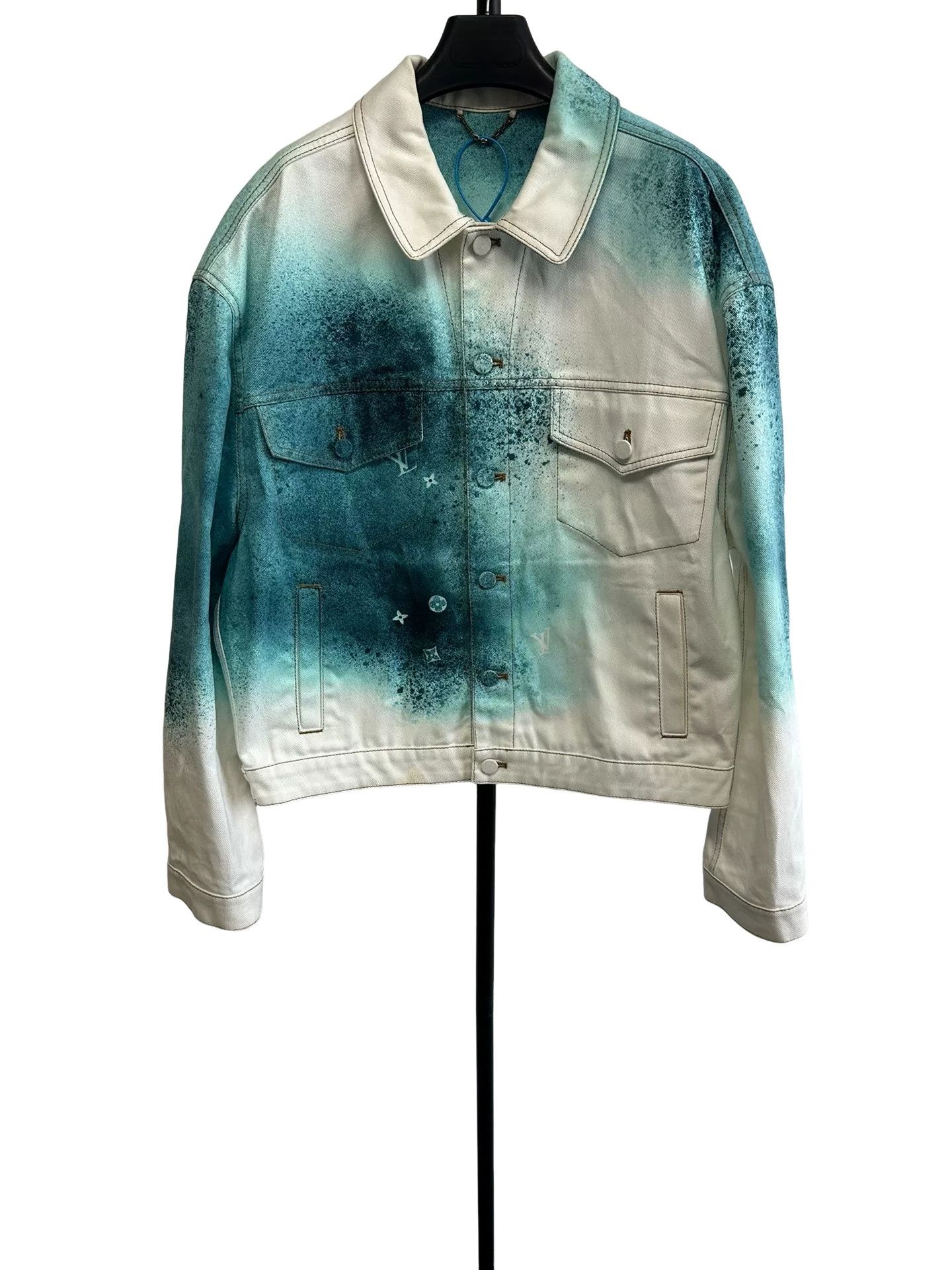 Louis Vuitton Louis Vuitton Spray Paint Denim Jacket 52 Size US L / EU 52-54 / 3 - 1 Thumbnail