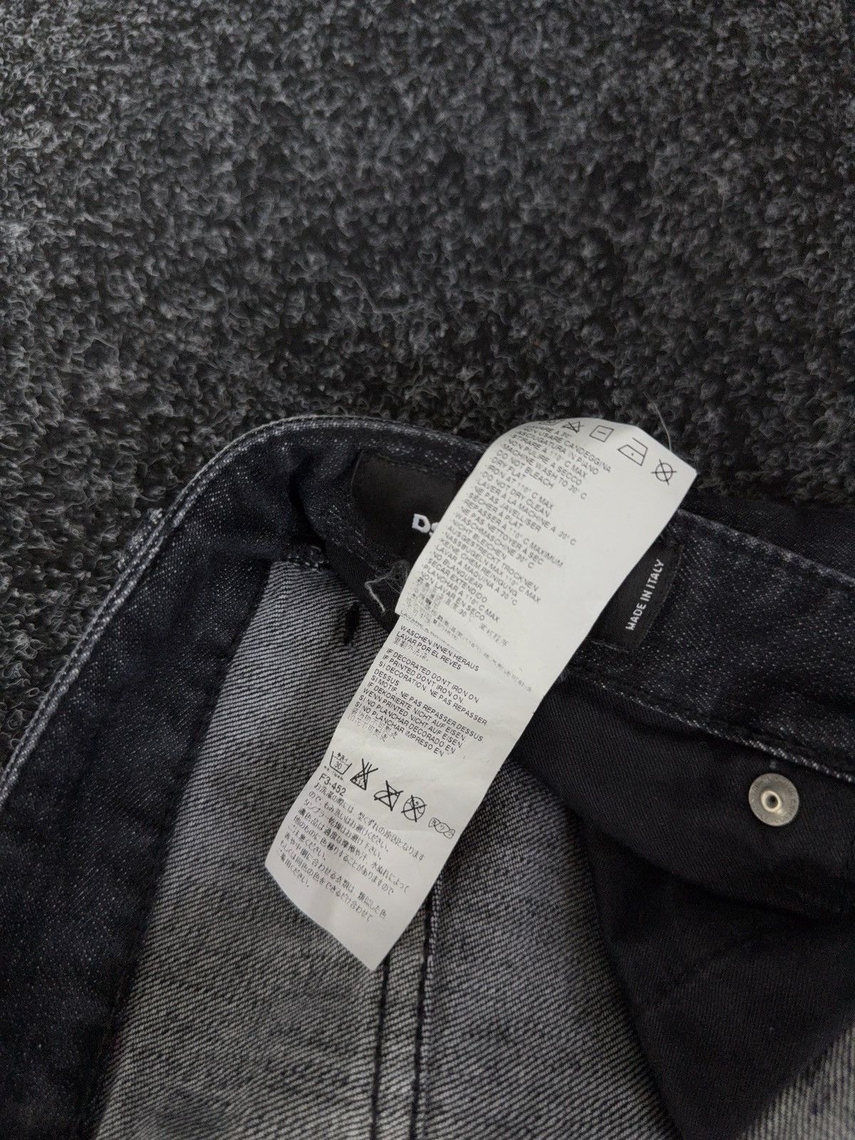 Dsquared2 RARE pants Dsquared2 distressed Denim Y2k style💥🔥 Size US 31 - 11 Thumbnail