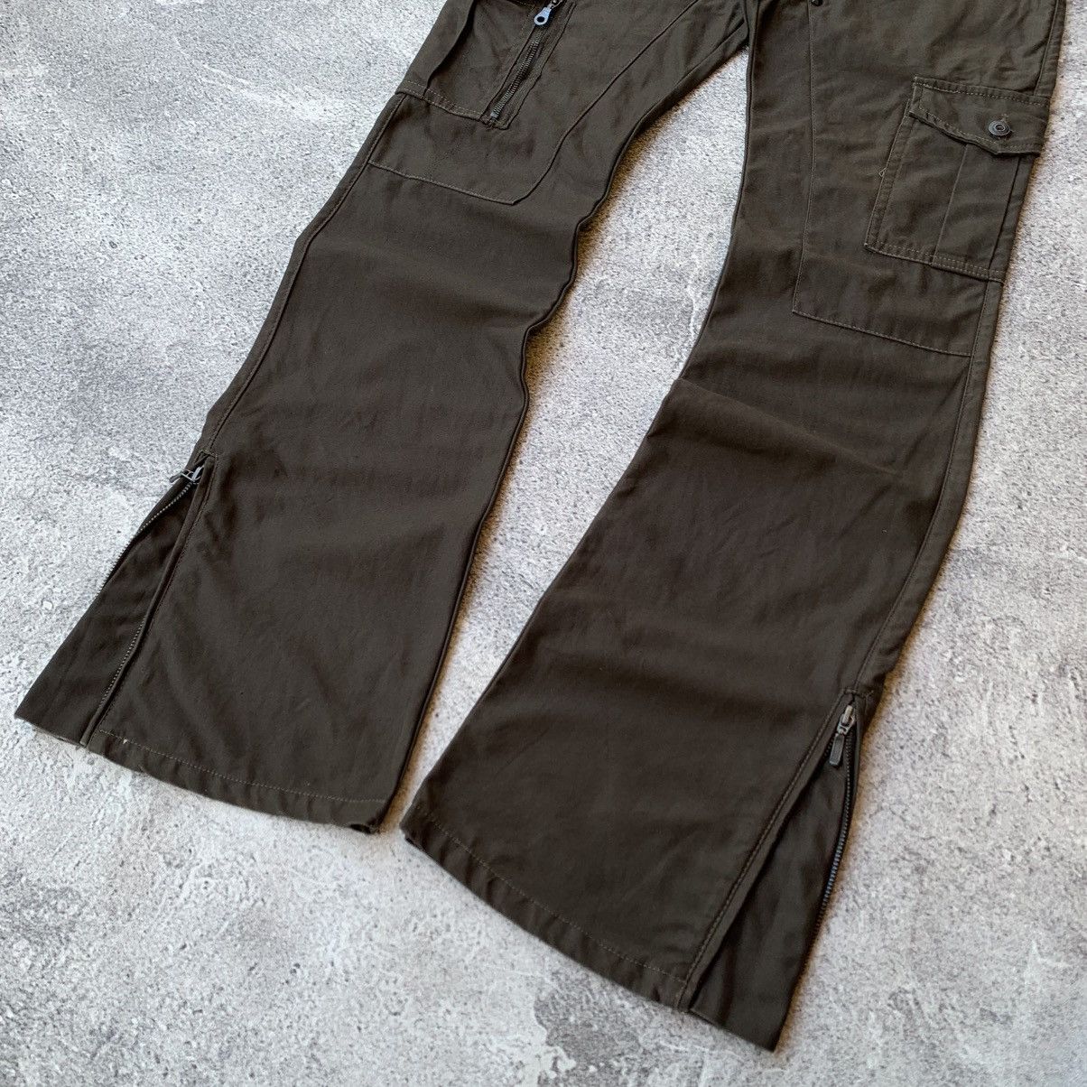 GOSTAR DE FUGA Fuga Studded Zip Cargo Flared Pants Size US 30 / EU 46 - 5 Thumbnail