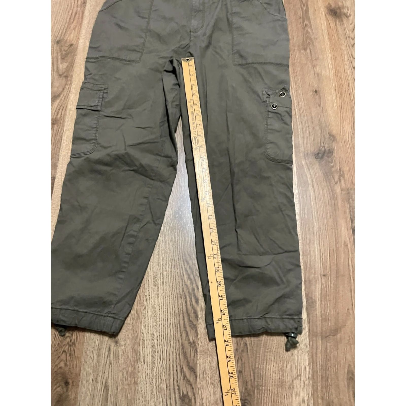 Sanctuary Sanctuary Pants Woman XL Green Capris Cargo Pockets Size 40" / US 18 - 6 Thumbnail