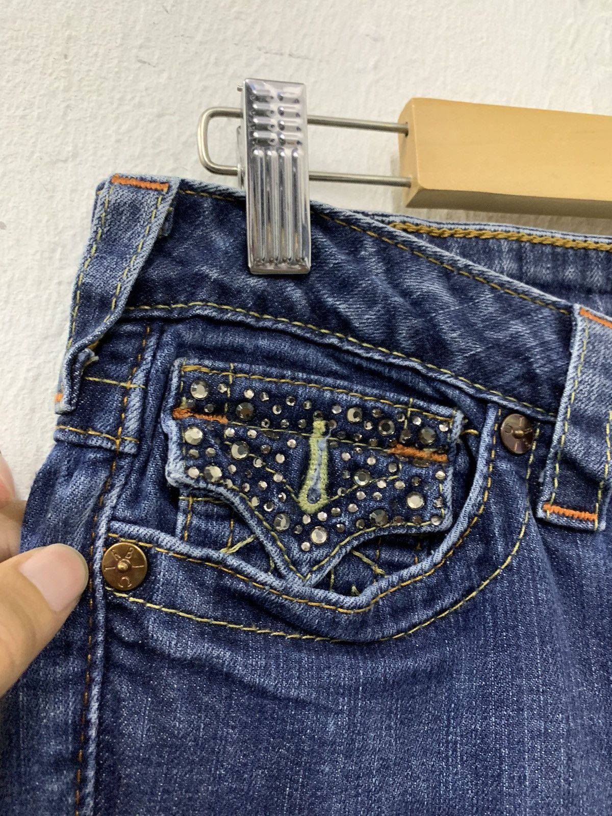 True Religion True Religion Beads Trimming Denim Size 28" / US 6 / IT 42 - 4 Thumbnail