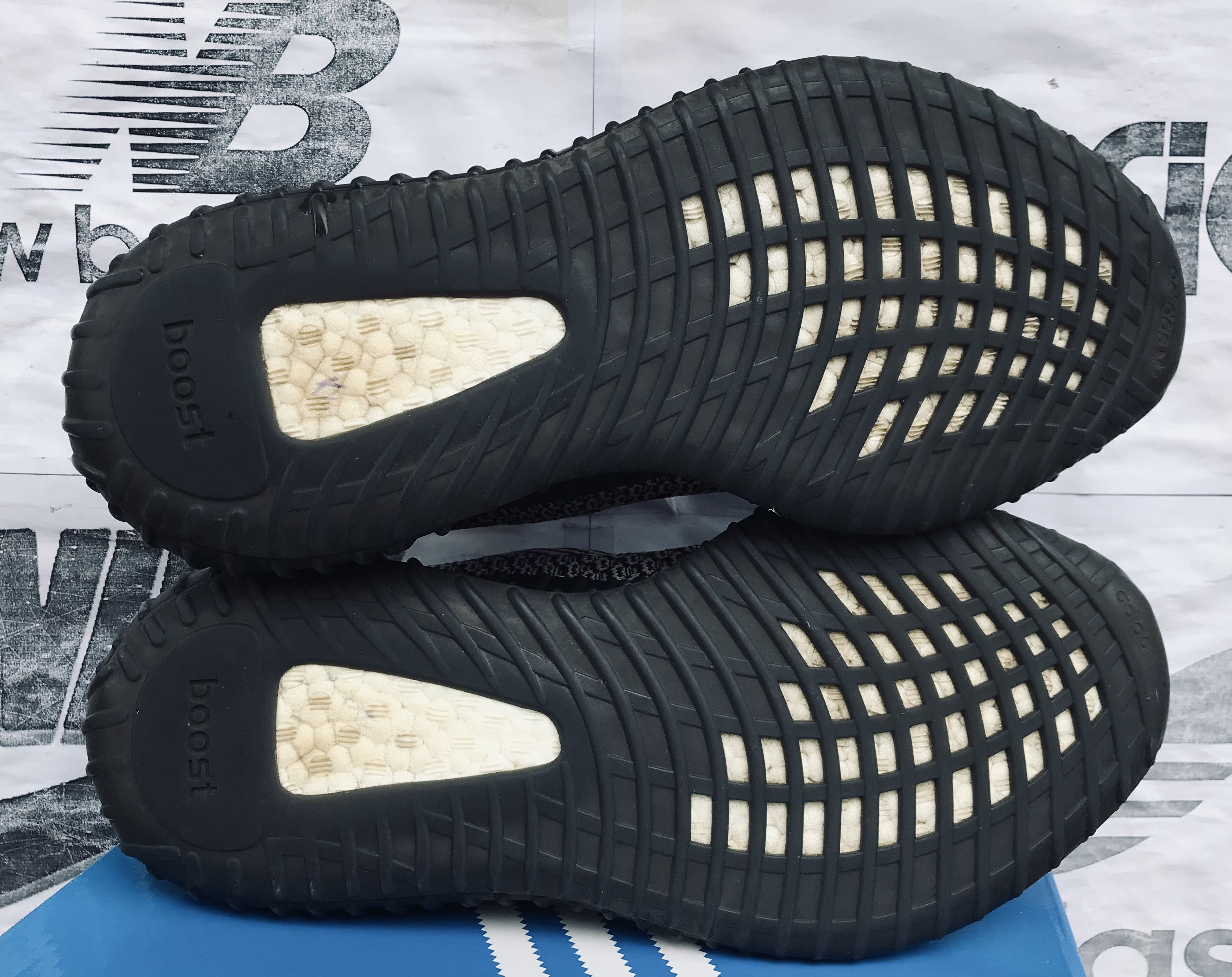 Adidas Adidas Yeezy Boost 350 V2 Yecheil Non-Reflective FW5190 Size US 10.5 / EU 43-44 - 9 Thumbnail