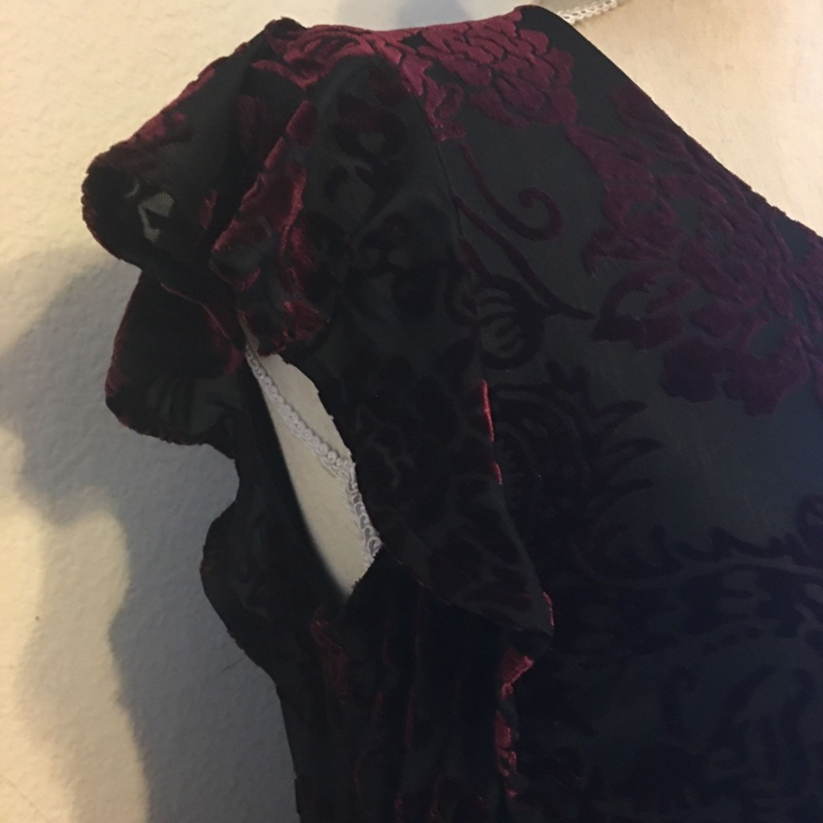 Designer Adrienne Vittadini floral velvet burn out dress Size XS / US 0-2 / IT 36-38 - 2 Thumbnail
