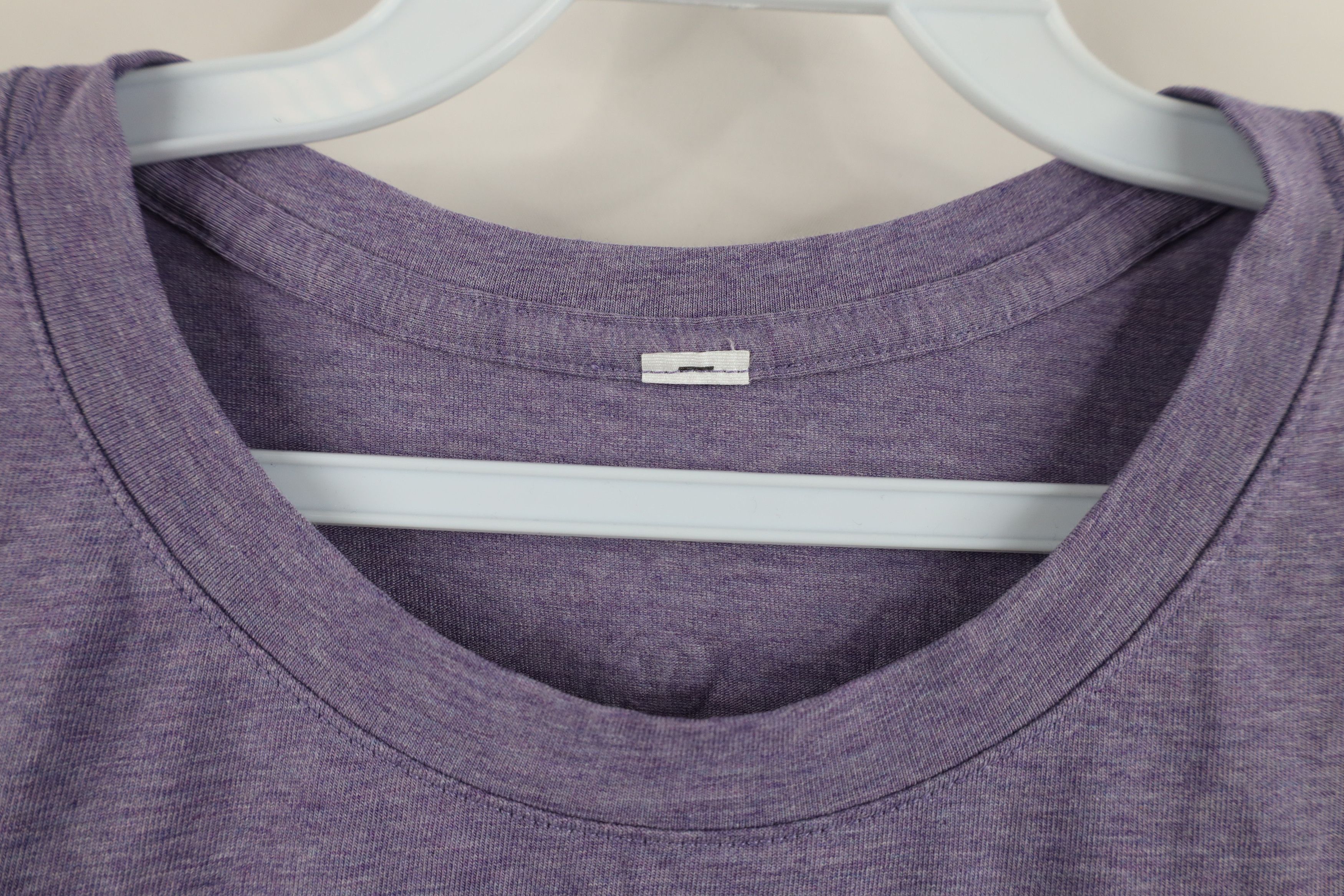 Lululemon × Vintage Lululemon Yoga Blank Short Sleeve T-Shirt Heather Purple Size M / US 6-8 / IT 42-44 - 4 Thumbnail
