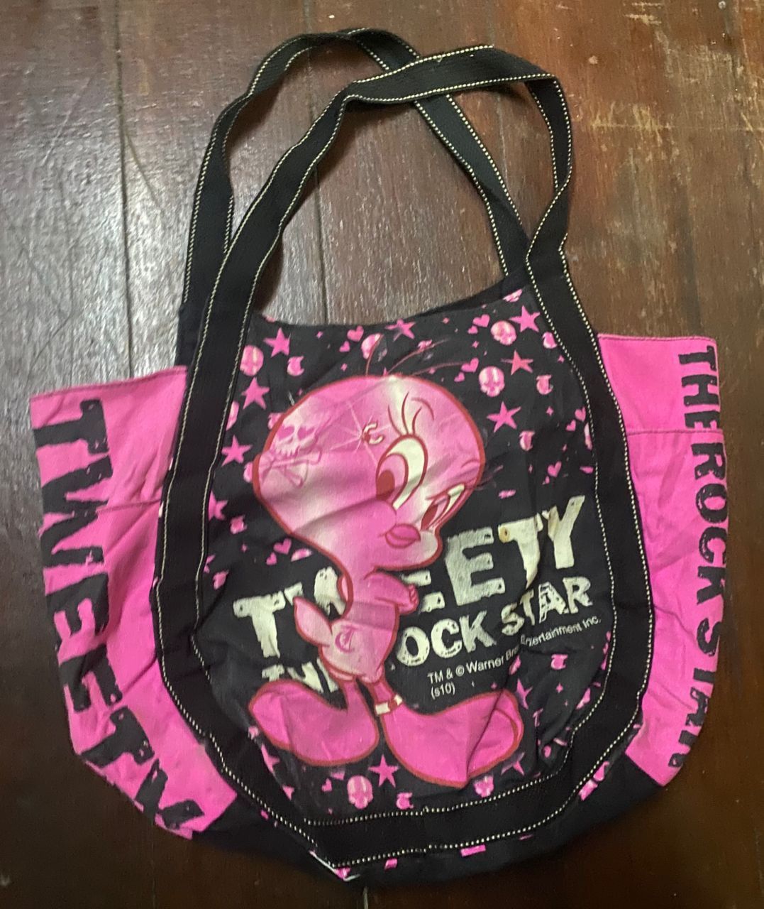 Cartoon Network × Warner Bros Tweety rock star fullprint tote bag Size ONE SIZE - 1 Thumbnail