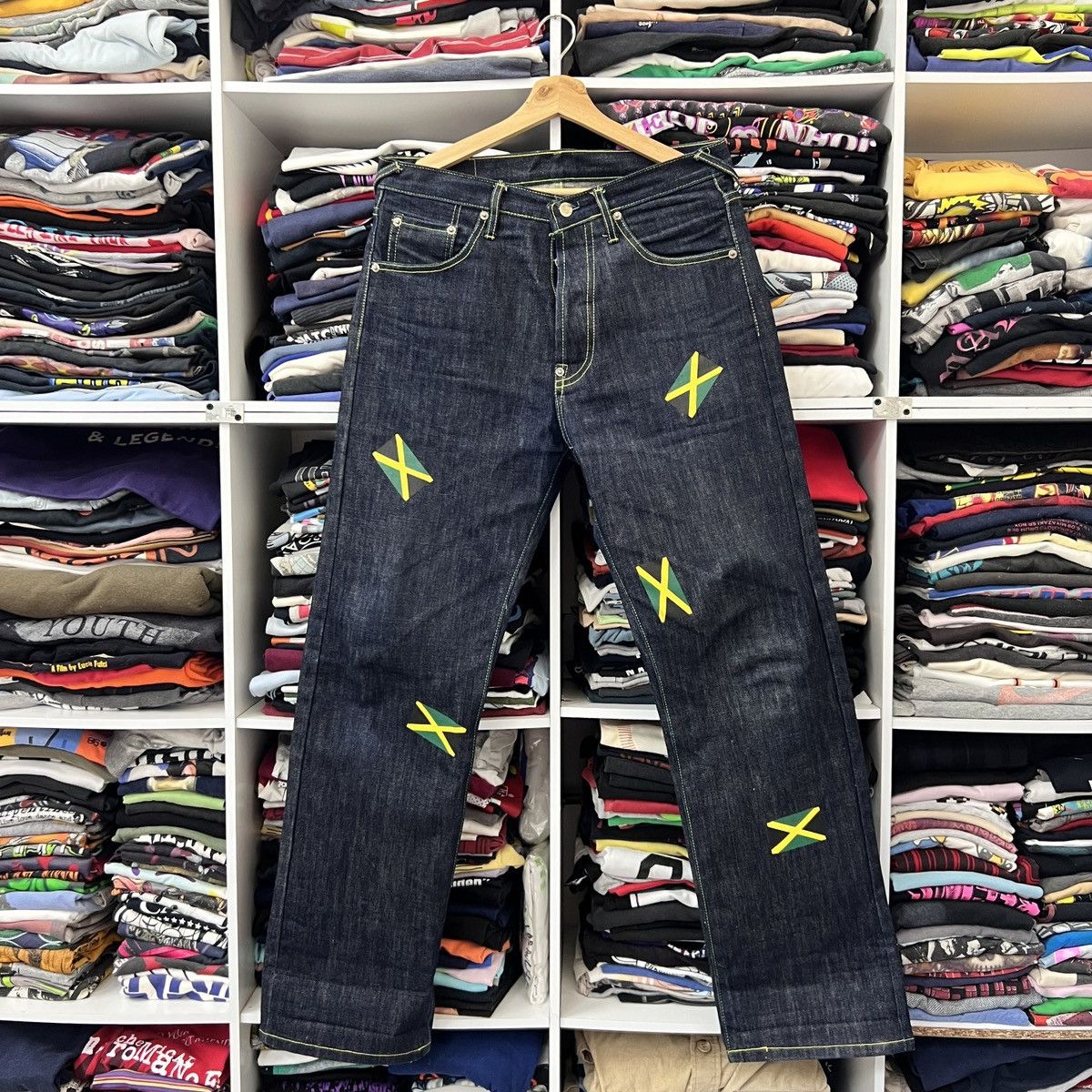 VTG RASTAFARI ROCK STA JAMAICA FLAG JEAN