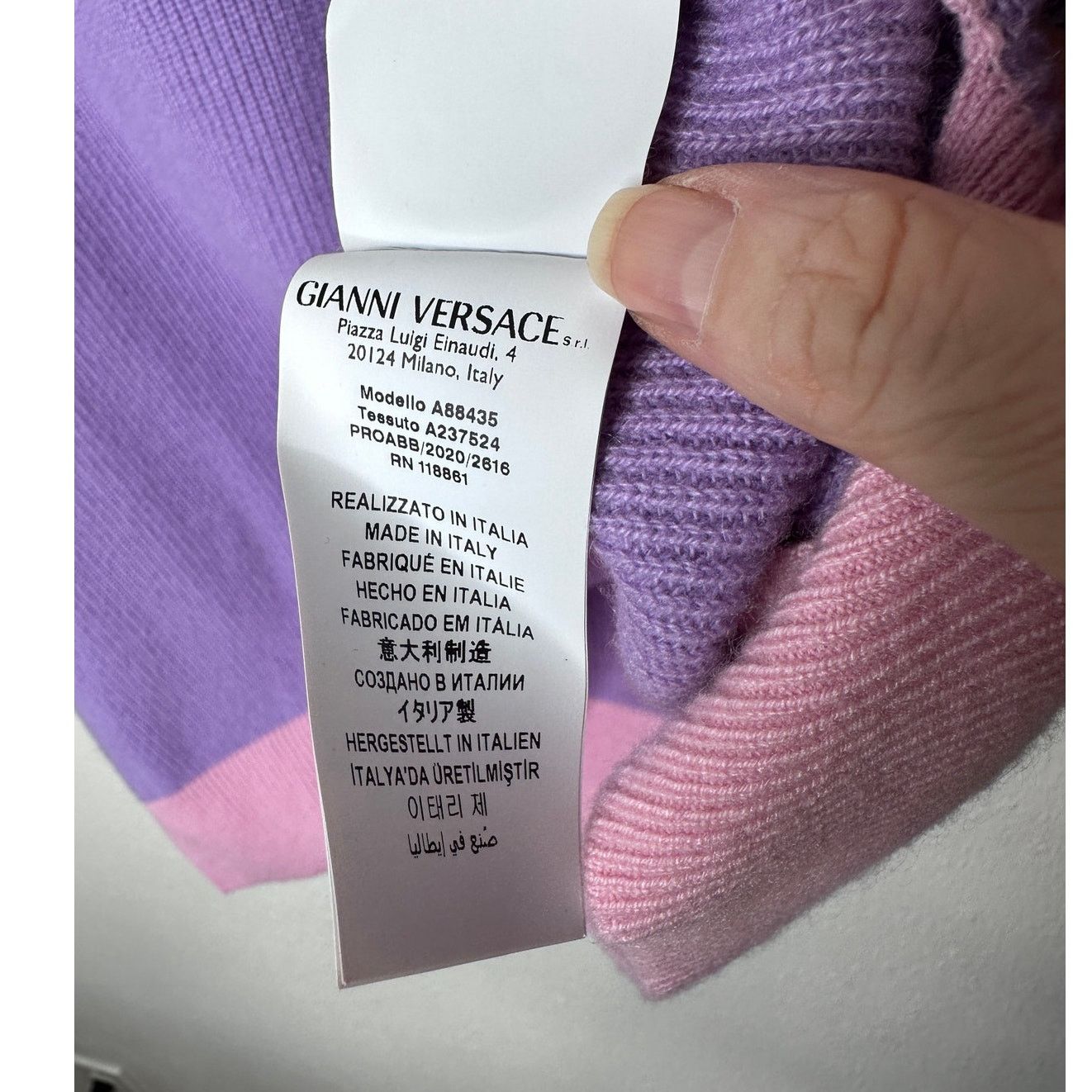 Versace Versace Colorblock Cashmere V-Neck Sweater Women’s S IT38 Size S / US 4 / IT 40 - 8 Thumbnail