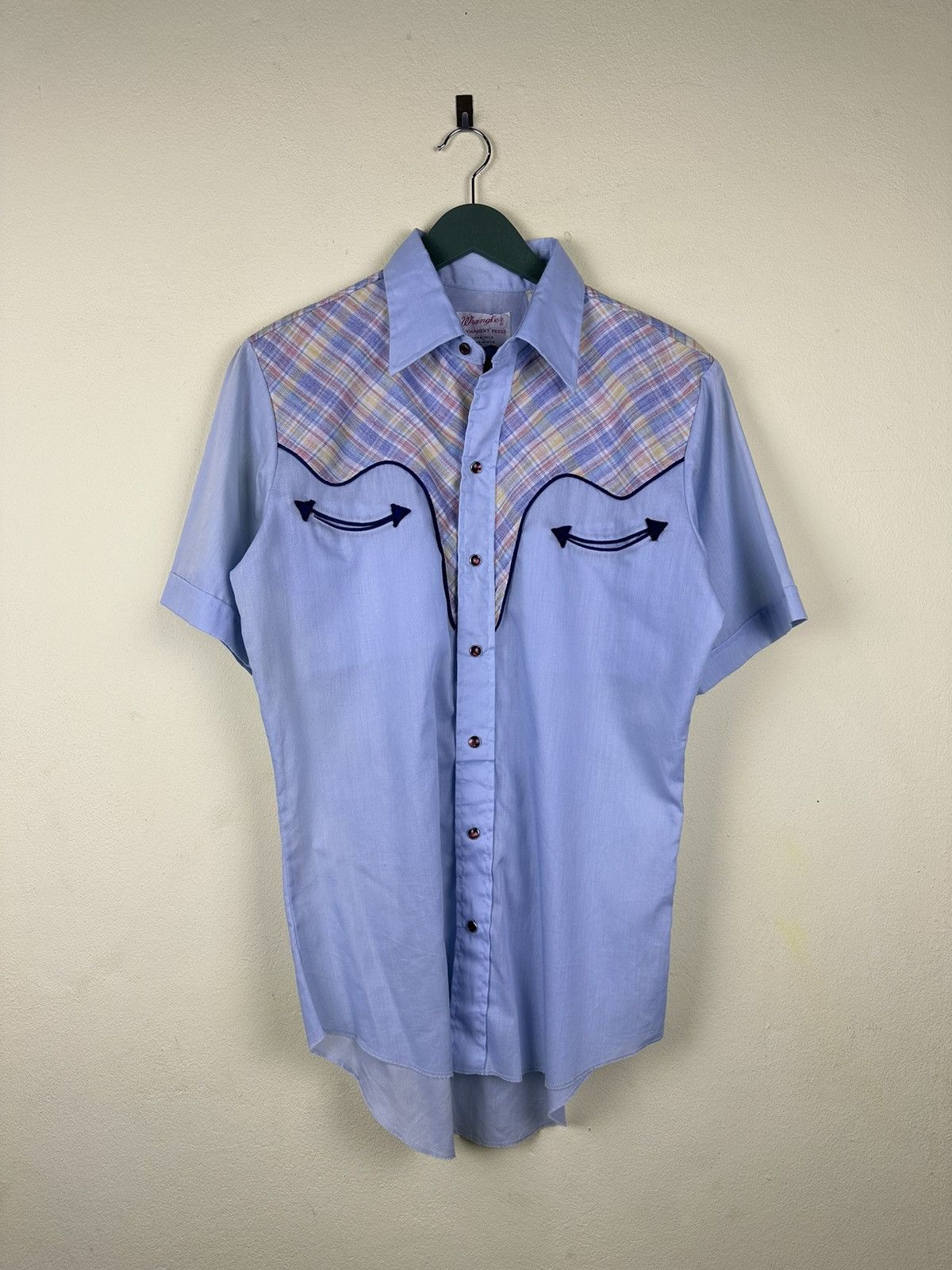 Vintage Vintage Wrangler 60s Button Shirt A196 Size US S / EU 44-46 / 1 - 1 Thumbnail