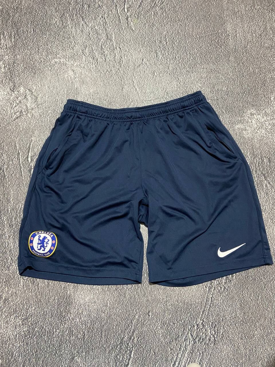 Nike Nike Chelsea training football shorts Size US 36 / EU 52 - 1 Thumbnail