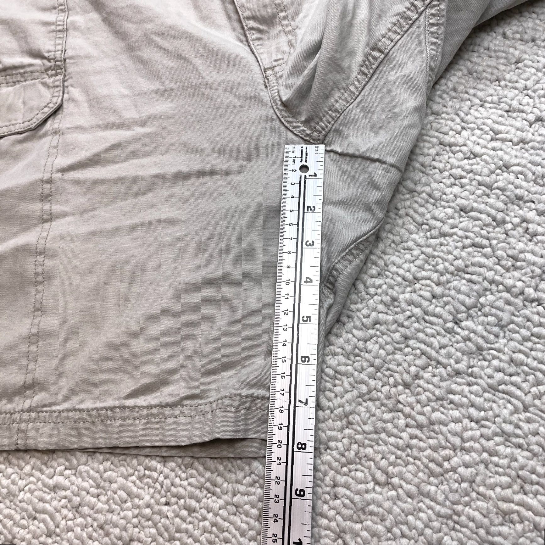 Wrangler Wrangler Cargo Shorts Mens 44 Light Beige Pockets 8" Inseam Solid Cotton High R Cotton Shorts Mens 44 Beige Cargo Pockets 8" Inseam Wrangler Size US 44 / EU 60 - 7 Thumbnail
