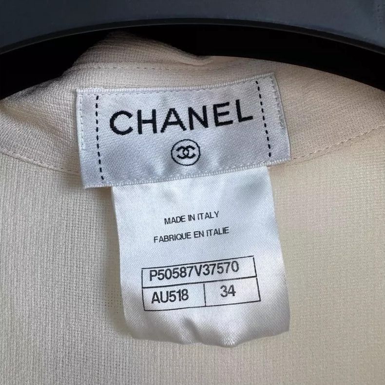 Chanel Chanel Silk Polo Short Sleeve Shirt -2505 Size XS / US 0-2 / IT 36-38 - 5 Thumbnail