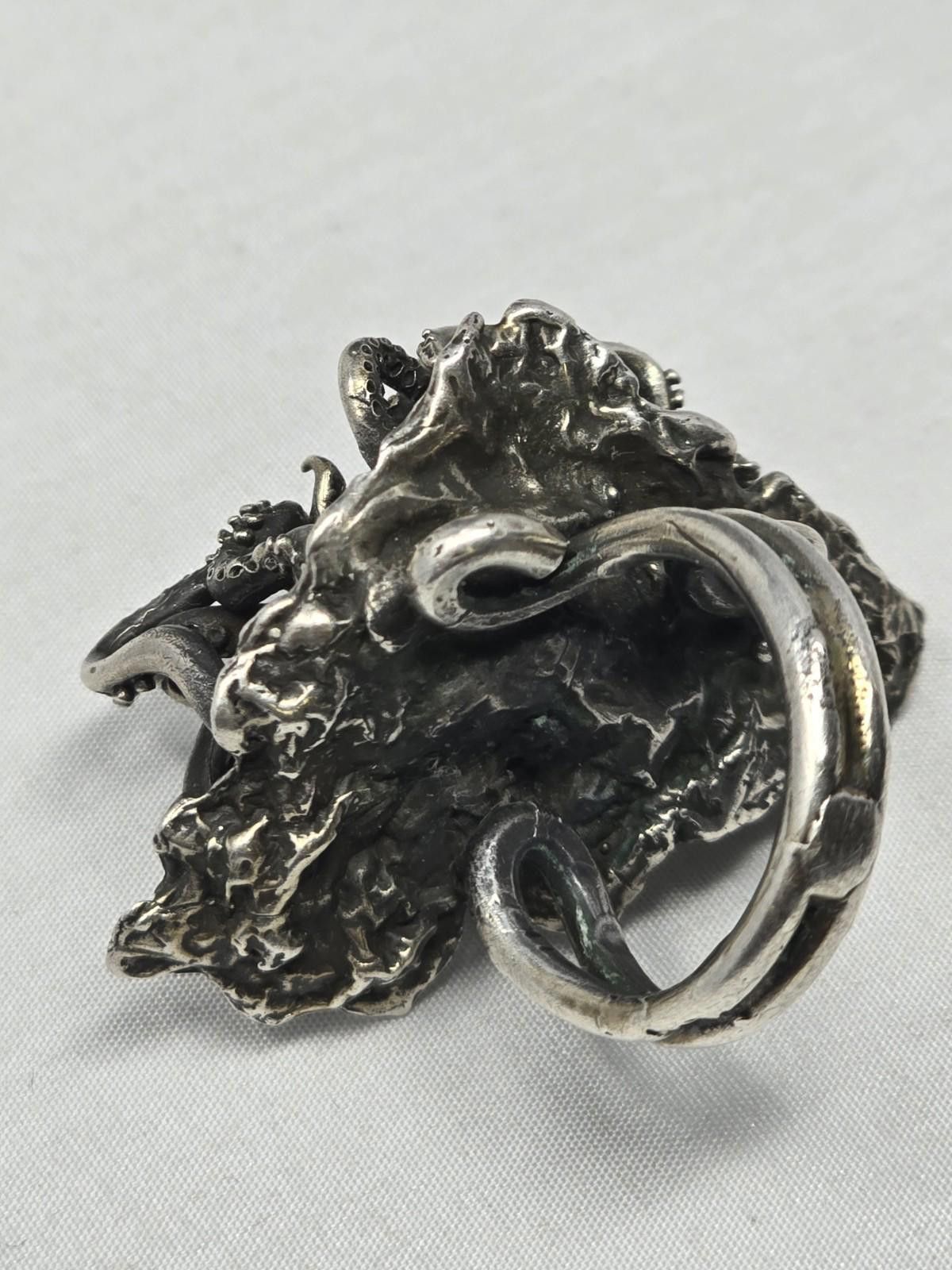 The Unbranded Brand Artisan Sterling Silver Tentacle Statement Ring 7.5 Cthulhu Size ONE SIZE - 2 Thumbnail