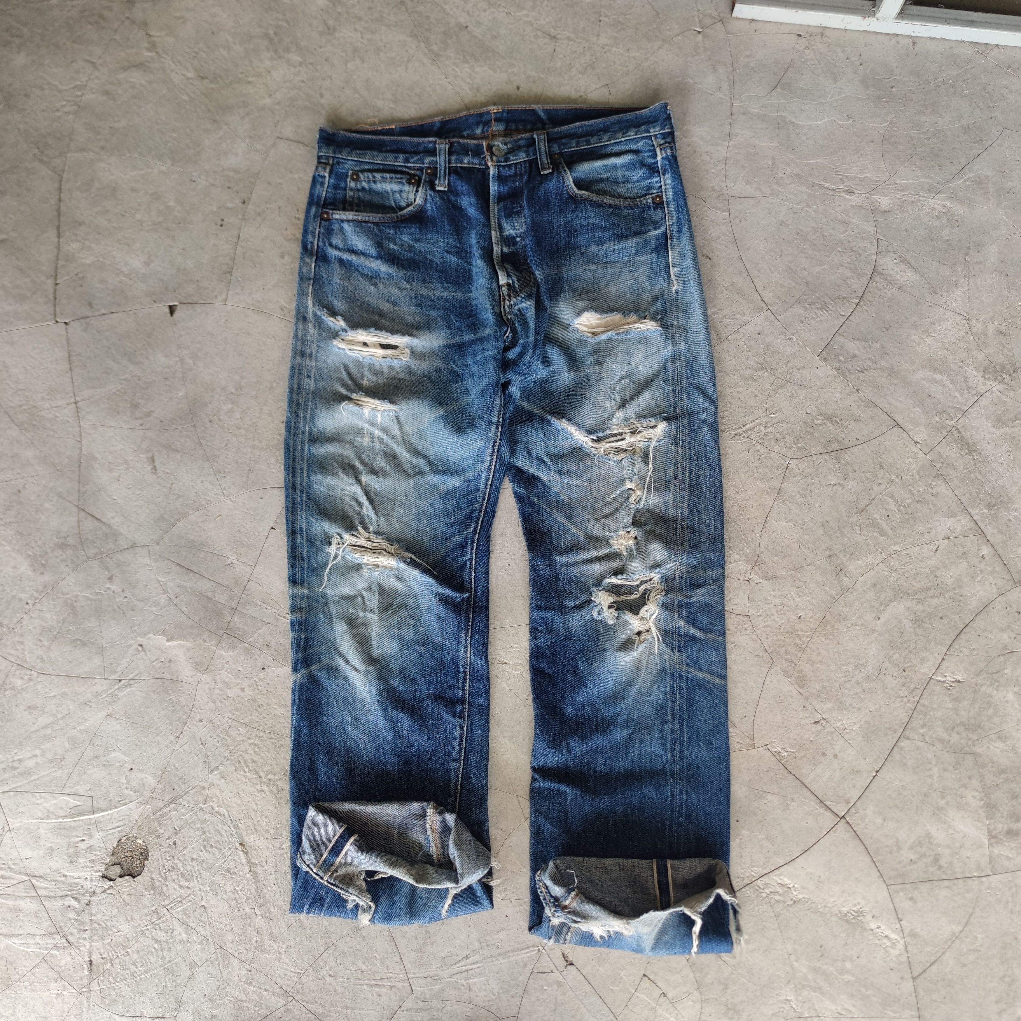 image of Denime Distressed Selvedge Jean, Men's (Size 33)