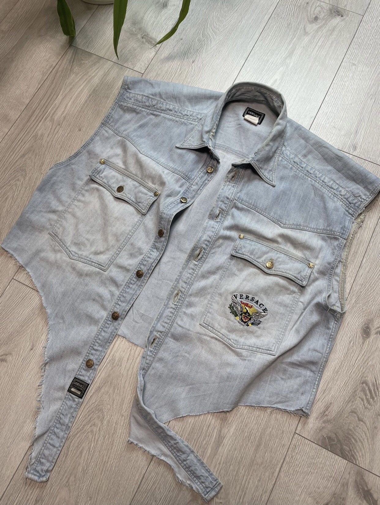 Versace × Vintage Versace custom Jeans Shirt Vintage Unique Size US L / EU 52-54 / 3 - 19 Thumbnail