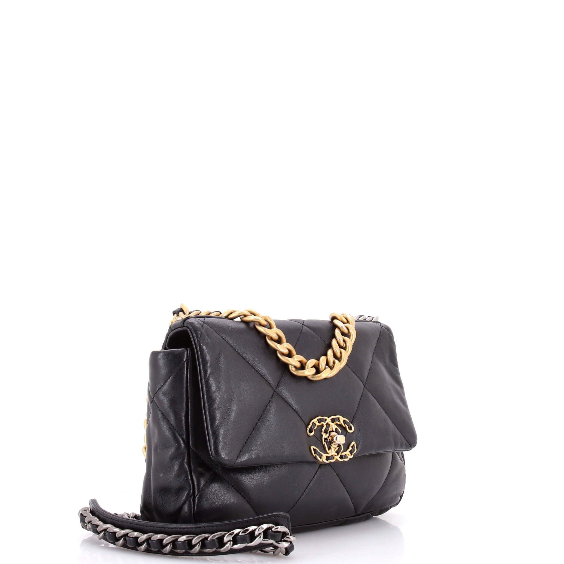 Chanel 19 Flap Bag Quilted Leather Medium Size ONE SIZE - 1 Thumbnail