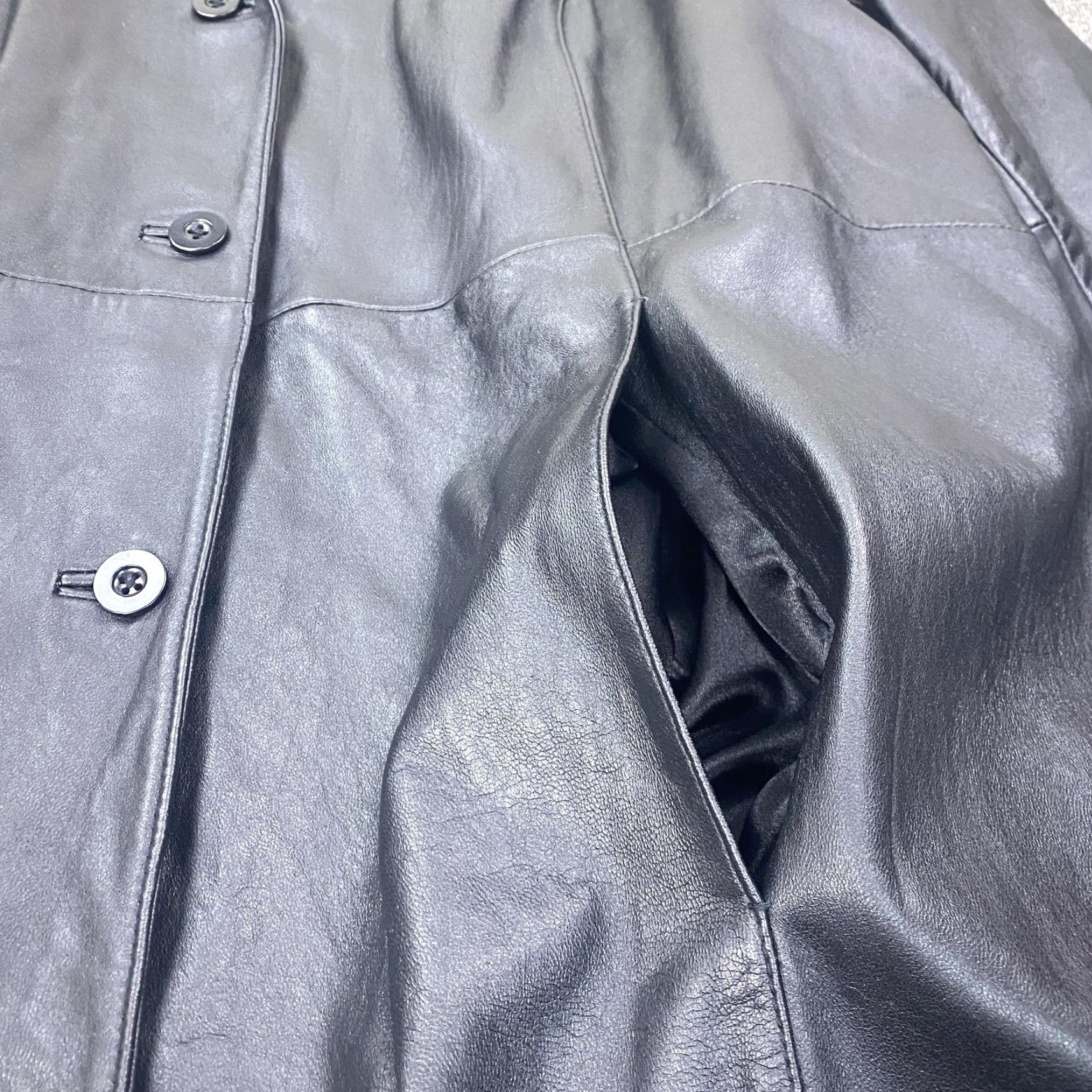 Vintage Centigrade Leather Coat Womens 1X Black Long Button Front Thermolite Lined Coat Size XL / US 12-14 / IT 48-50 - 4 Thumbnail