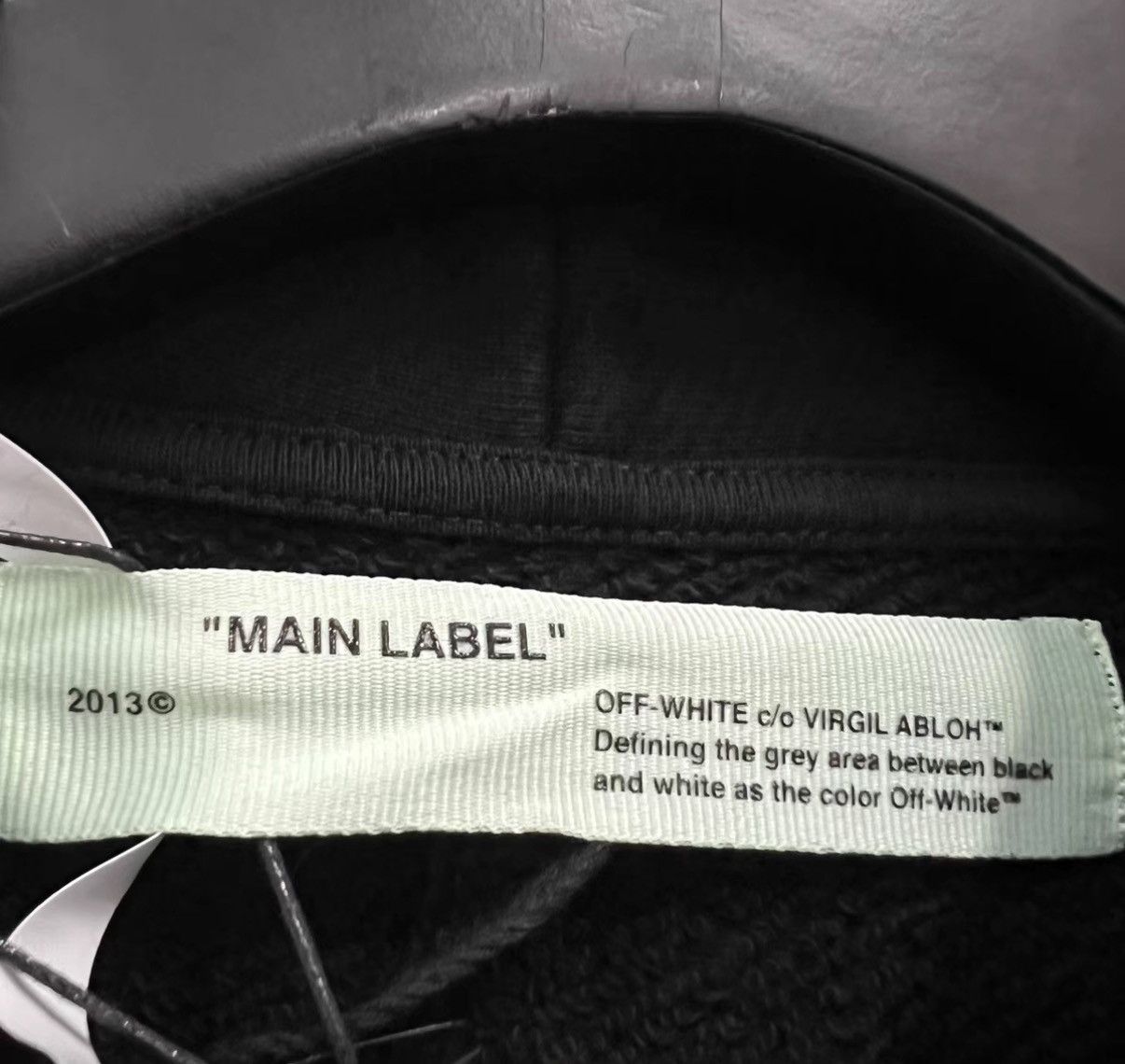 Off-White OFF-WHITE Vampire Print Hoodie J41 Size US XS / EU 42 / 0 - 4 Thumbnail