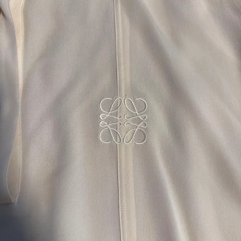 Loewe Loewe White silk short-sleeved shirt Size XS / US 0-2 / IT 36-38 - 1 Thumbnail